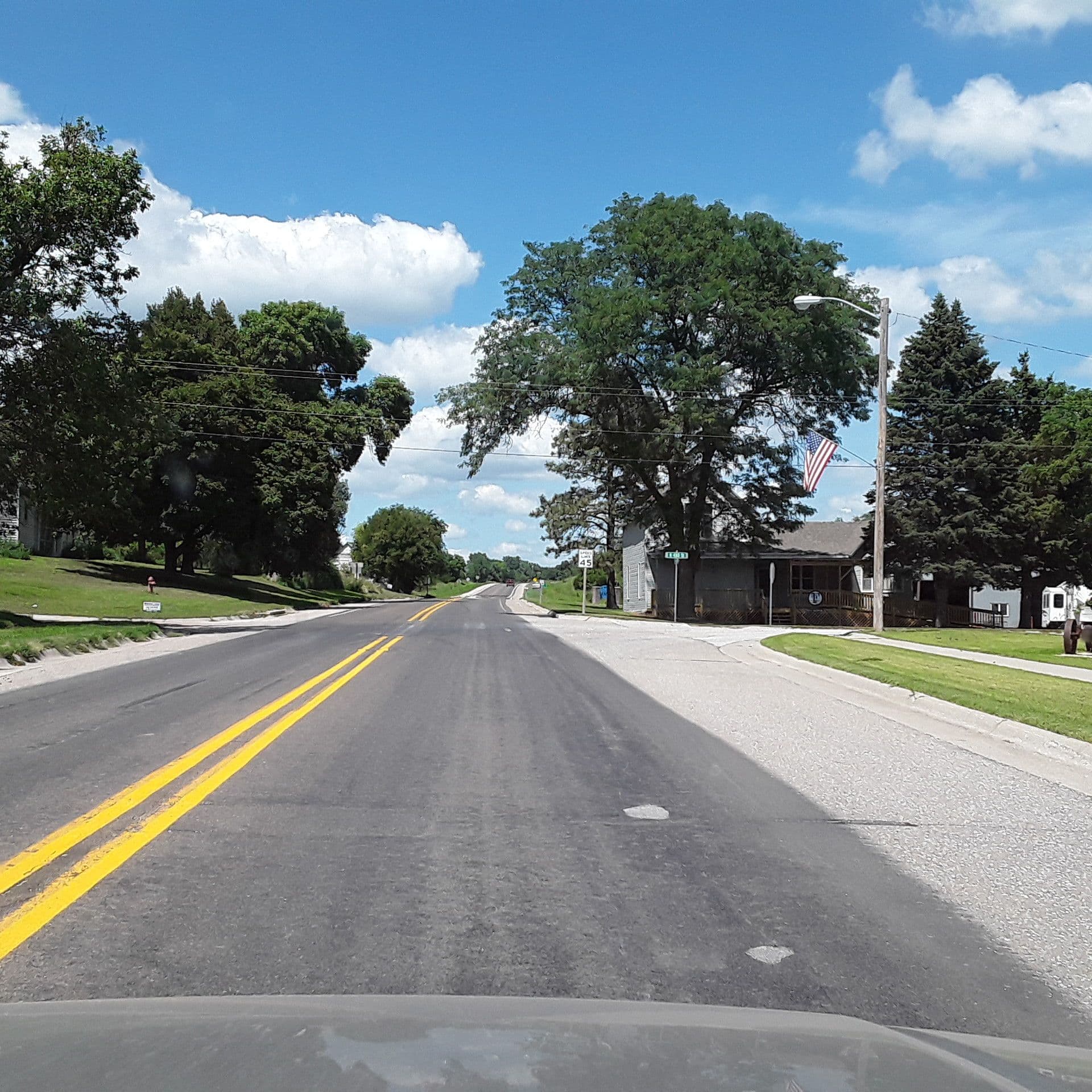 Street view near Redwood Motel, Stromsburg — © james_mapillary (CC BY-SA · Mapillary)