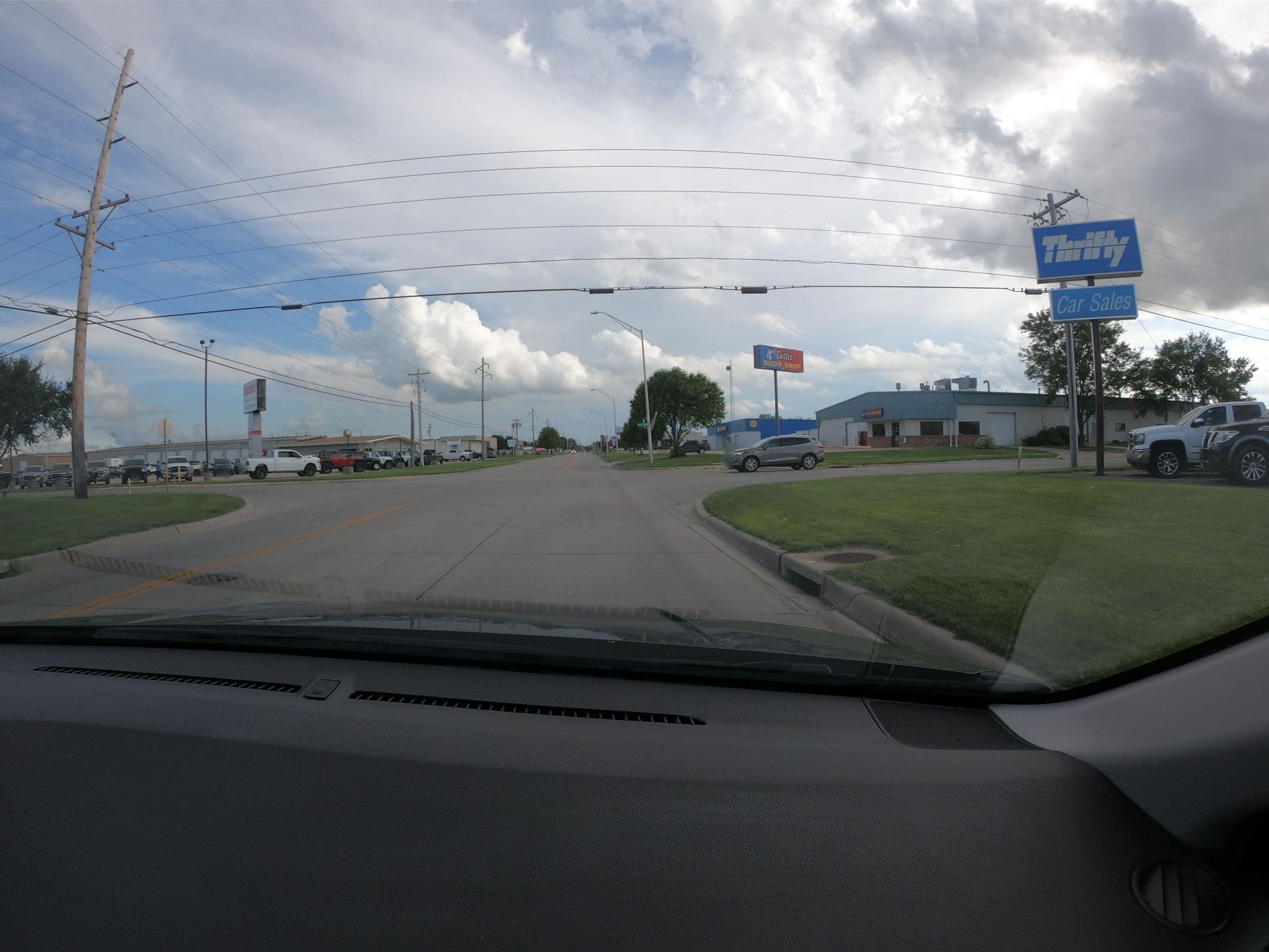 Street view near Wyndham Hotels & Resorts, Kearney — © toebee (CC BY-SA · Mapillary)