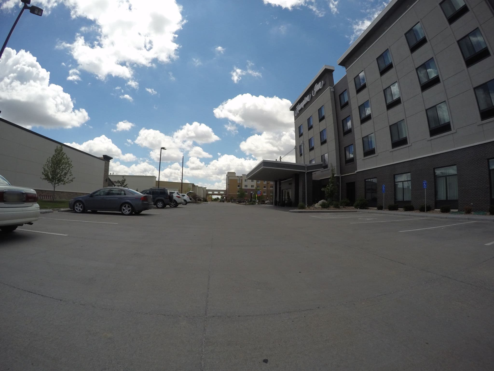 Street view near Hampton Inn by Hilton, Kearney — © toebee (CC BY-SA · Mapillary)