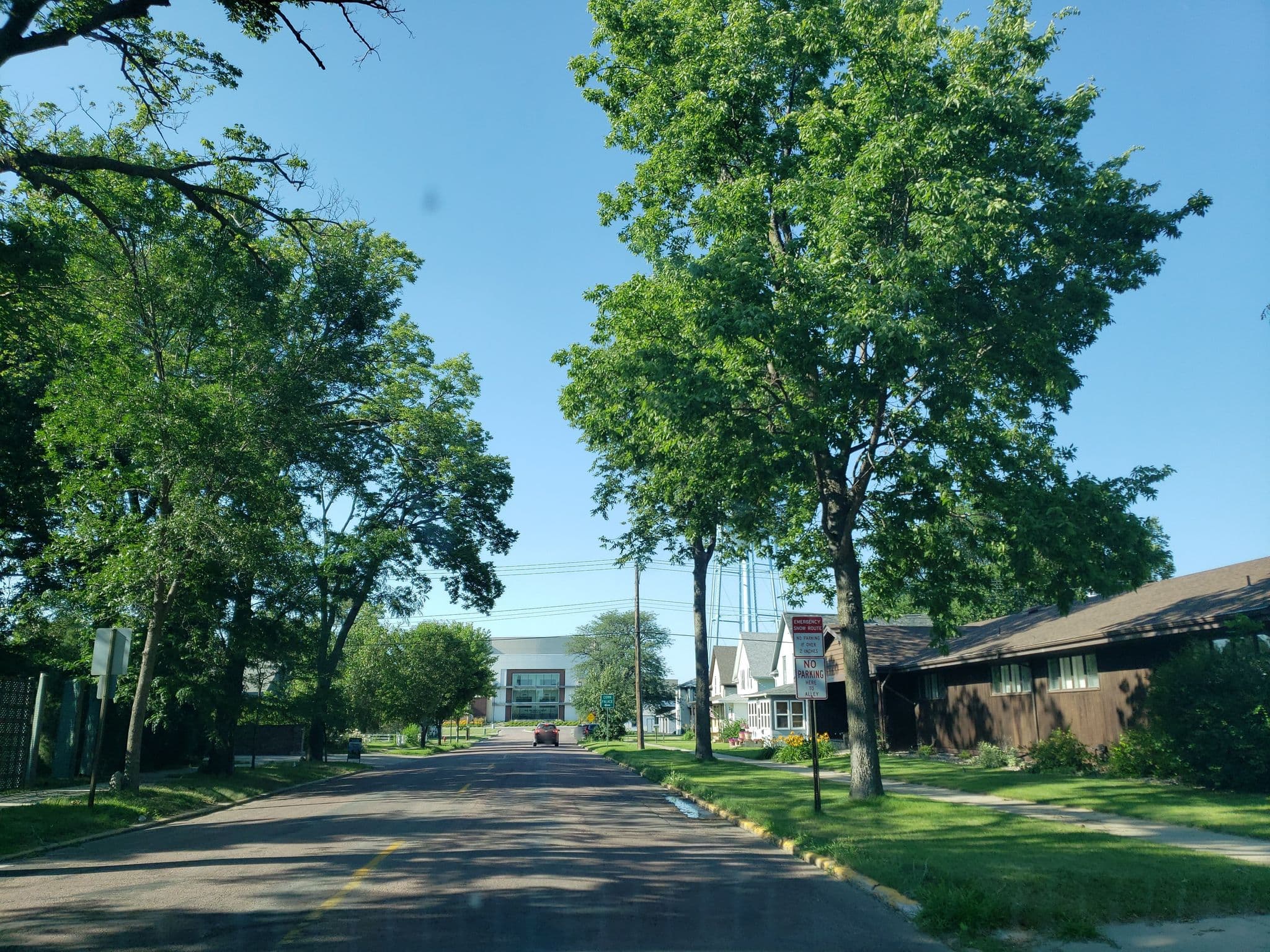Street view near Hospitality House, Mitchell — © muthu (CC BY-SA · Mapillary)