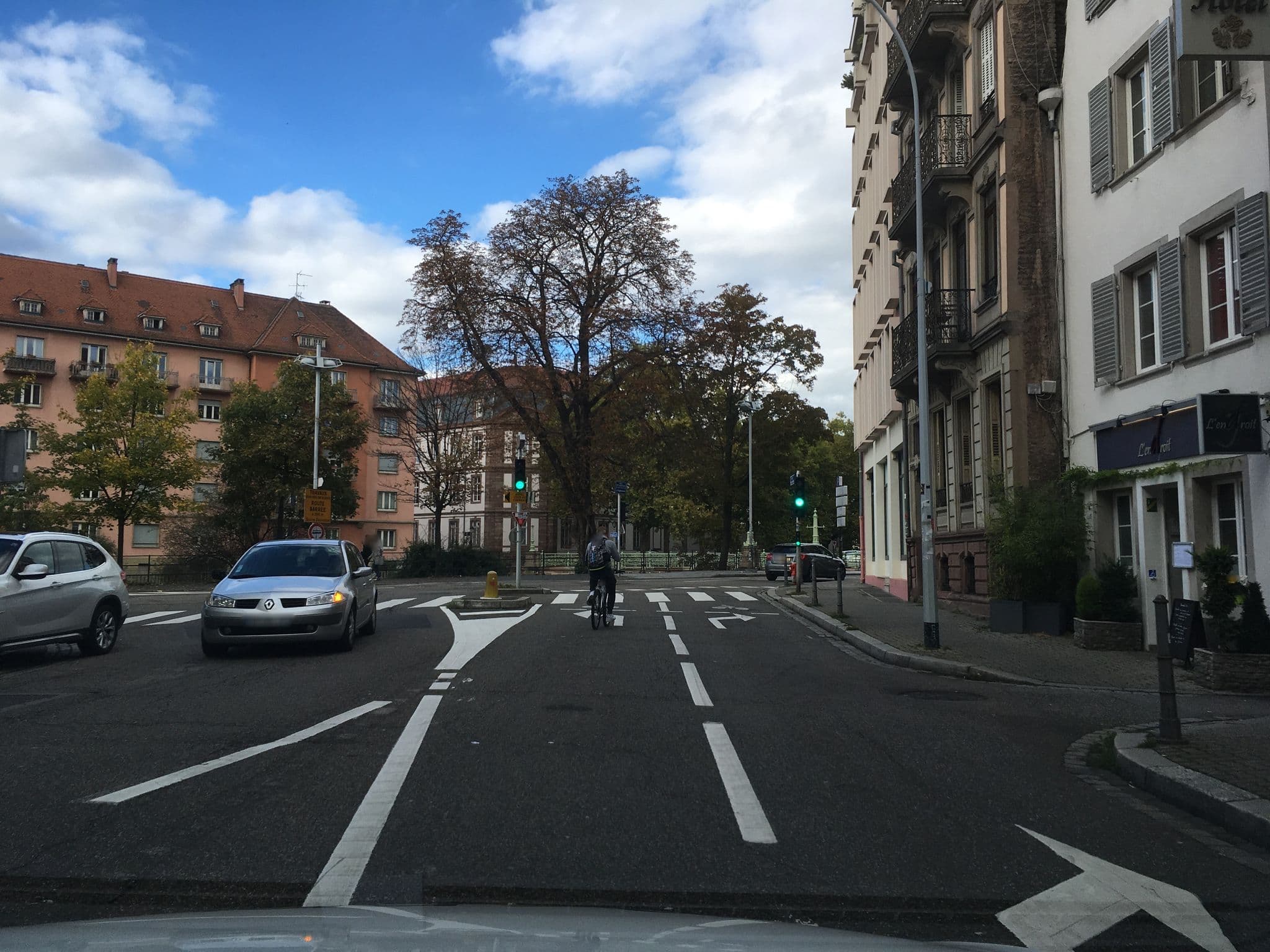 Street view near L’Hôtel Roses, Strasbourg — © mappy_sa (CC BY-SA · Mapillary)