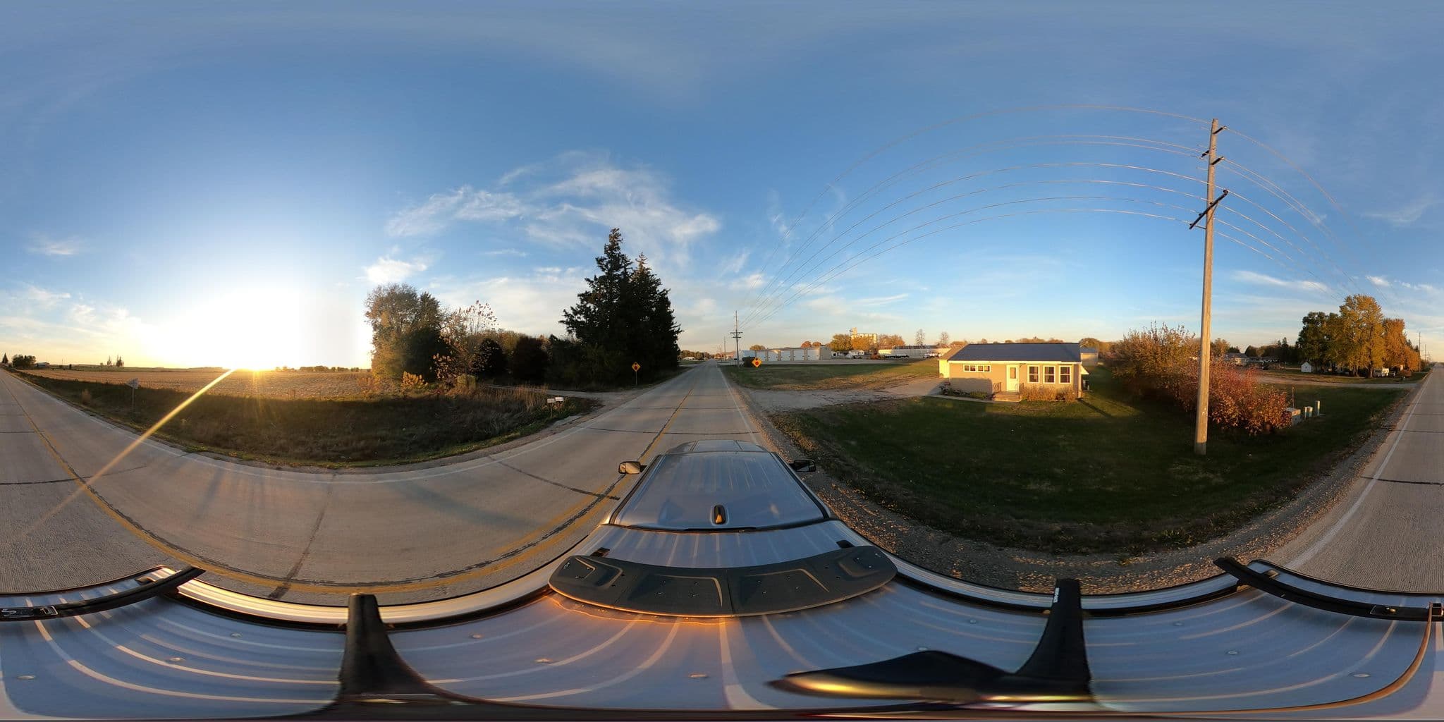 Street view near Crab Apple Cottage, Emmetsburg — © GIS_ISG (CC BY-SA · Mapillary)