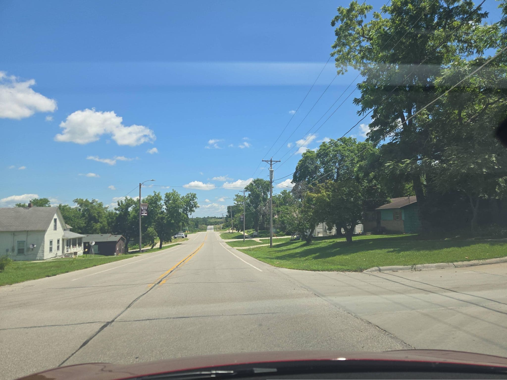 Street view near Little River Inn Motel, Leon — © Montrose_Lyle (CC BY-SA · Mapillary)