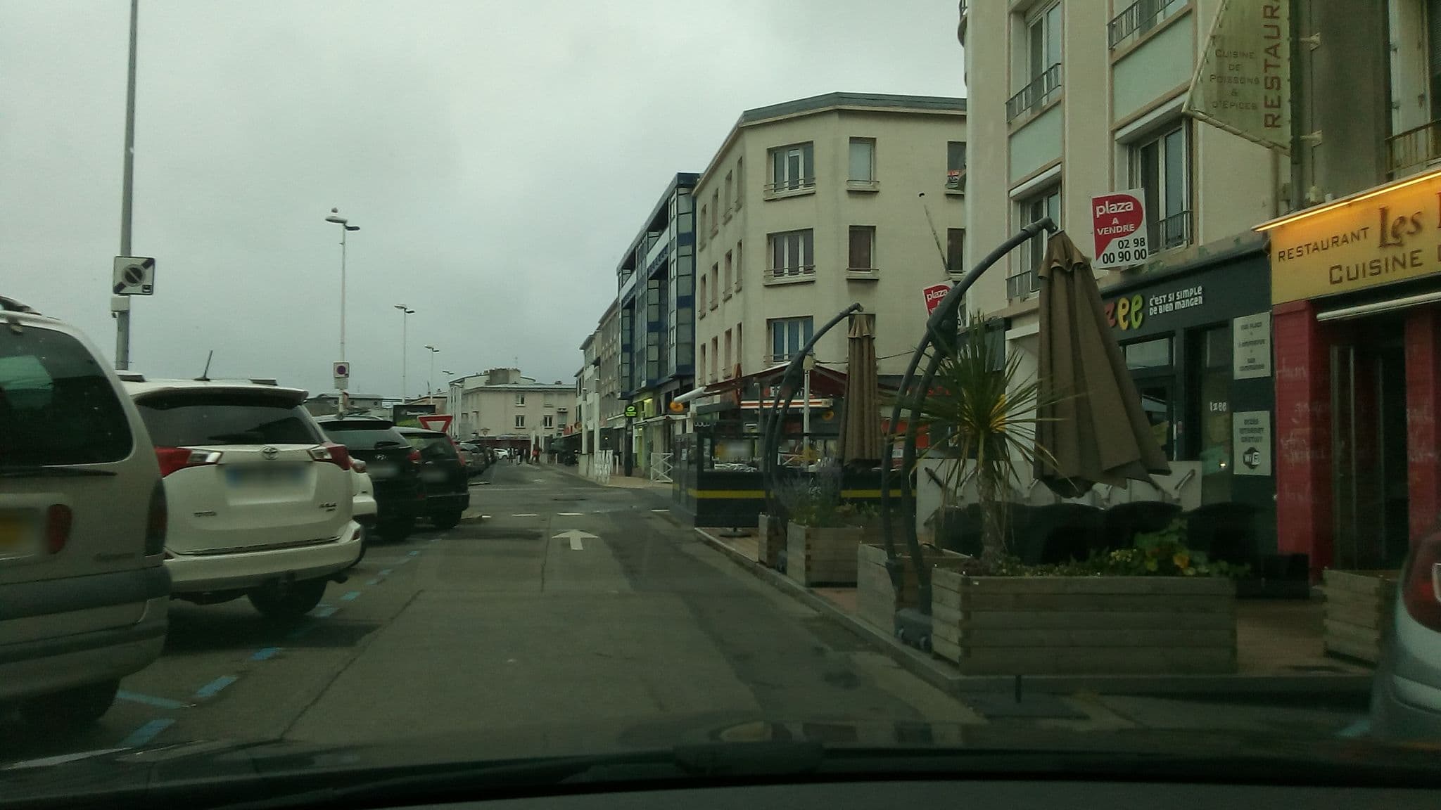 Street view near Les Gens de Mer, Brest — © cemcarfil (CC BY-SA · Mapillary)