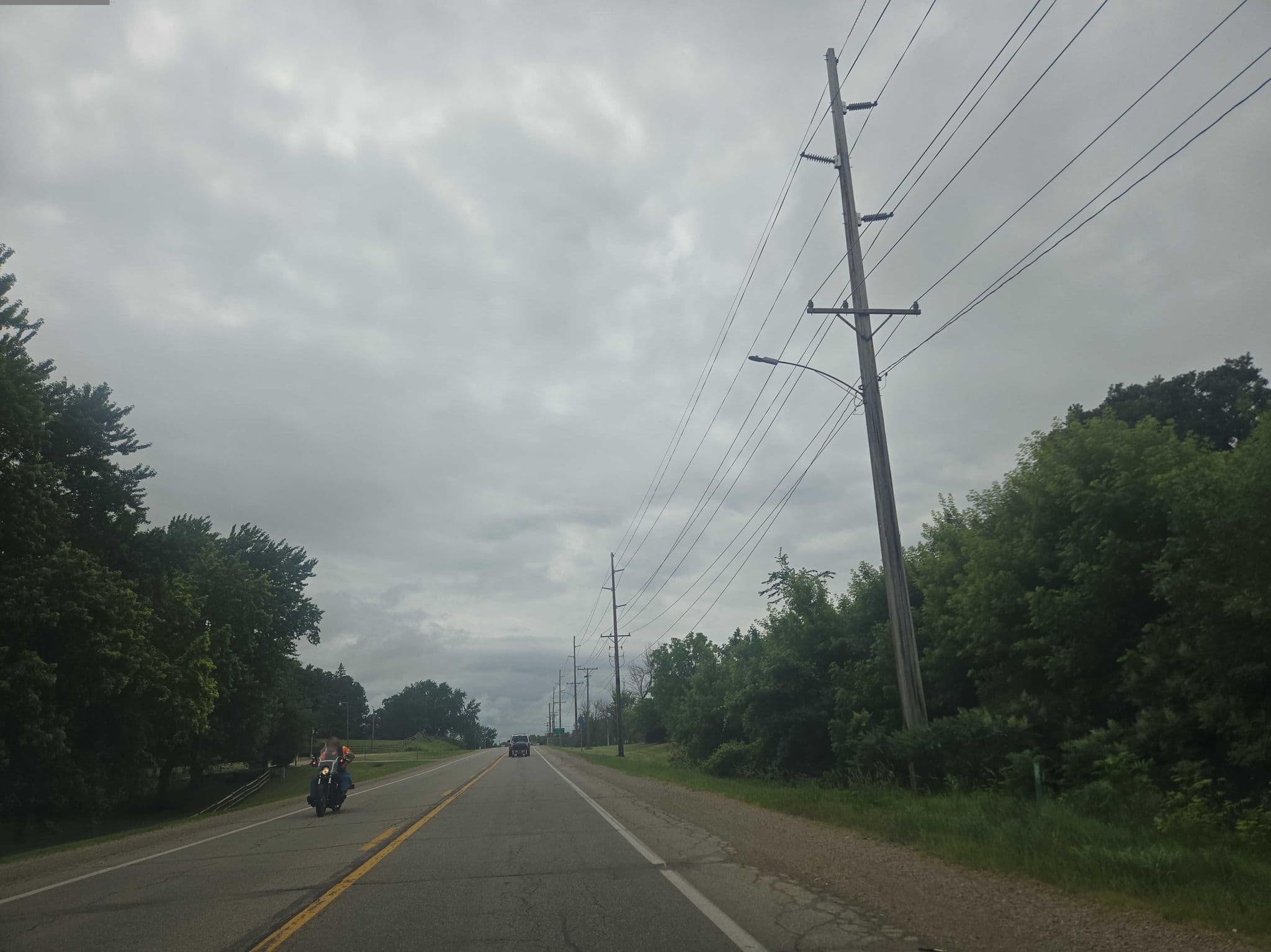 Street view near Lodge Knights Inn, Britt — © Montrose_Lyle (CC BY-SA · Mapillary)