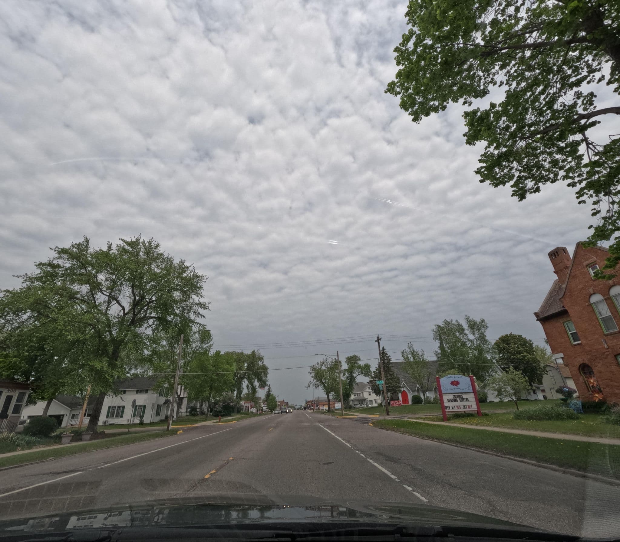 Street view near The Enchanted Inn, Sauk Centre — © allen (CC BY-SA · Mapillary)