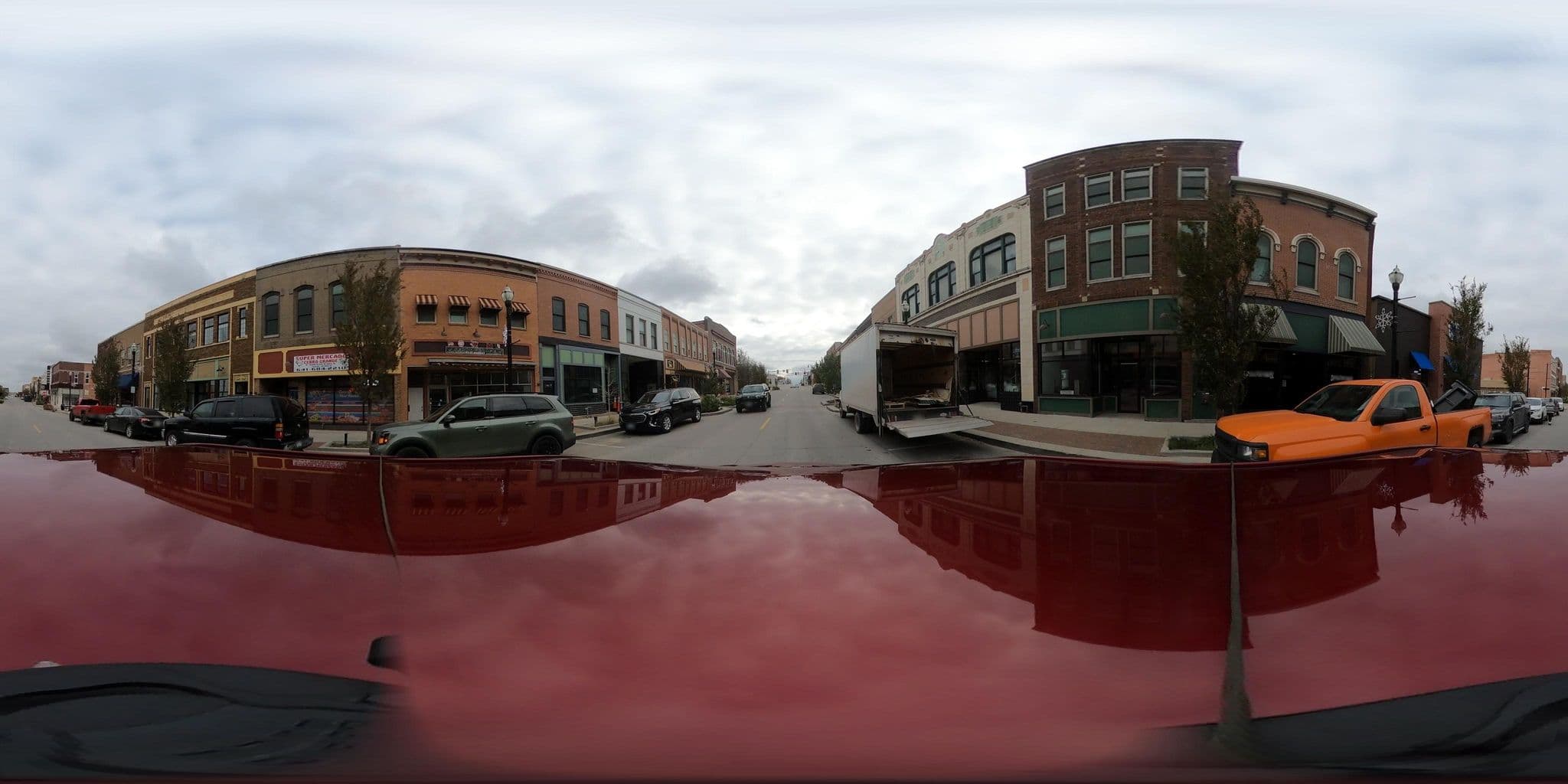 Street view near Bridge City Discount Bed Outlet, Ottumwa — © Hopen111 (CC BY-SA · Mapillary)