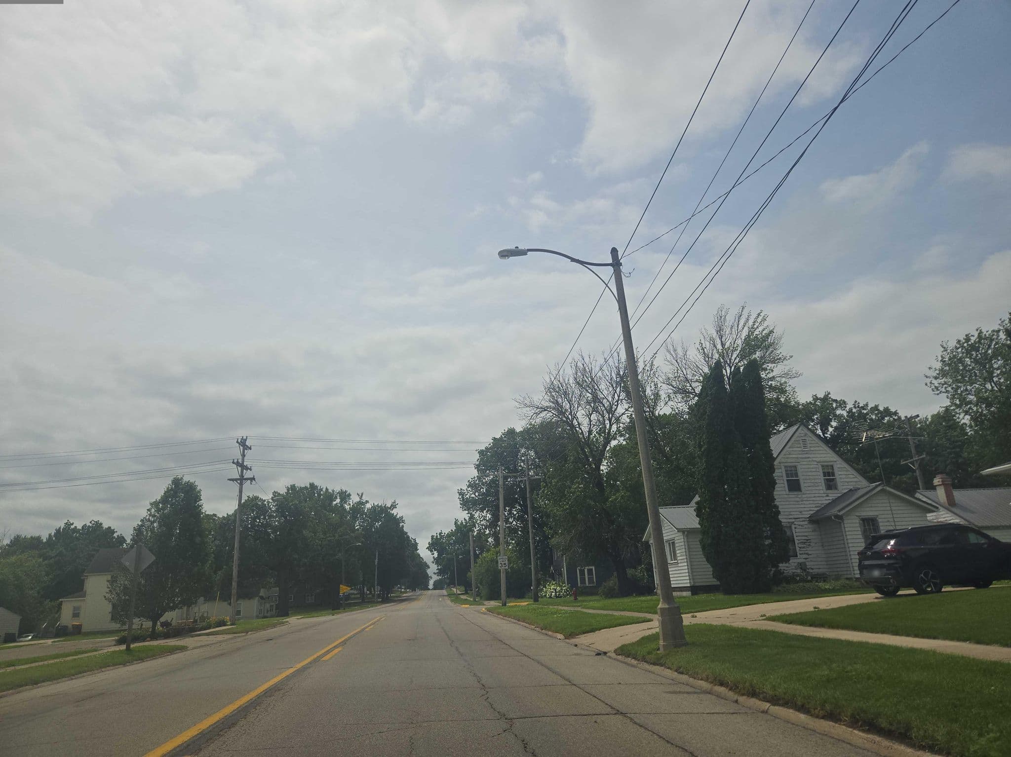 Street view near Lake Mills Motel, Albert Lea — © Montrose_Lyle (CC BY-SA · Mapillary)
