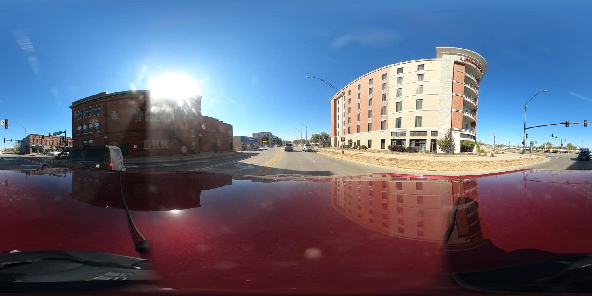 Street view near Hampton Inn by Hilton, Cedar Falls — © Hopen111 (CC BY-SA · Mapillary)