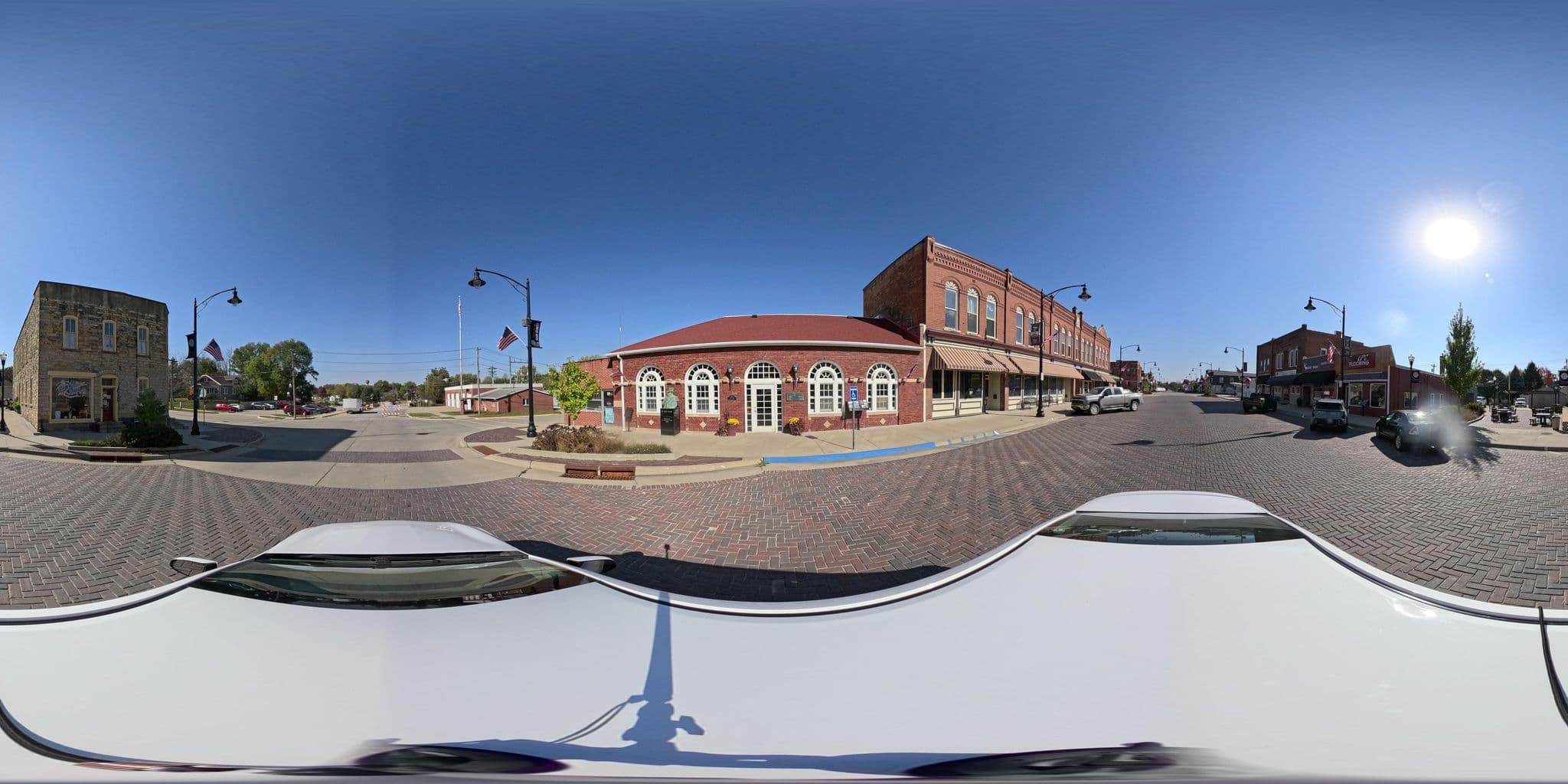 Street view near Auntie M's, La Porte City — © FeetAndInches (CC BY-SA · Mapillary)