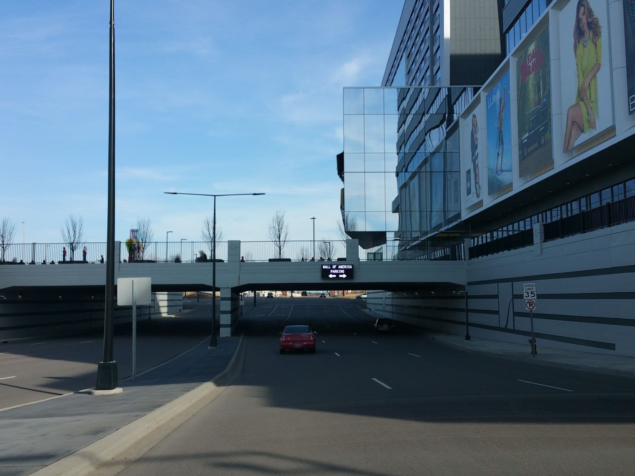 Street view near Jw Marriott, Richfield — © noliver (CC BY-SA · Mapillary)