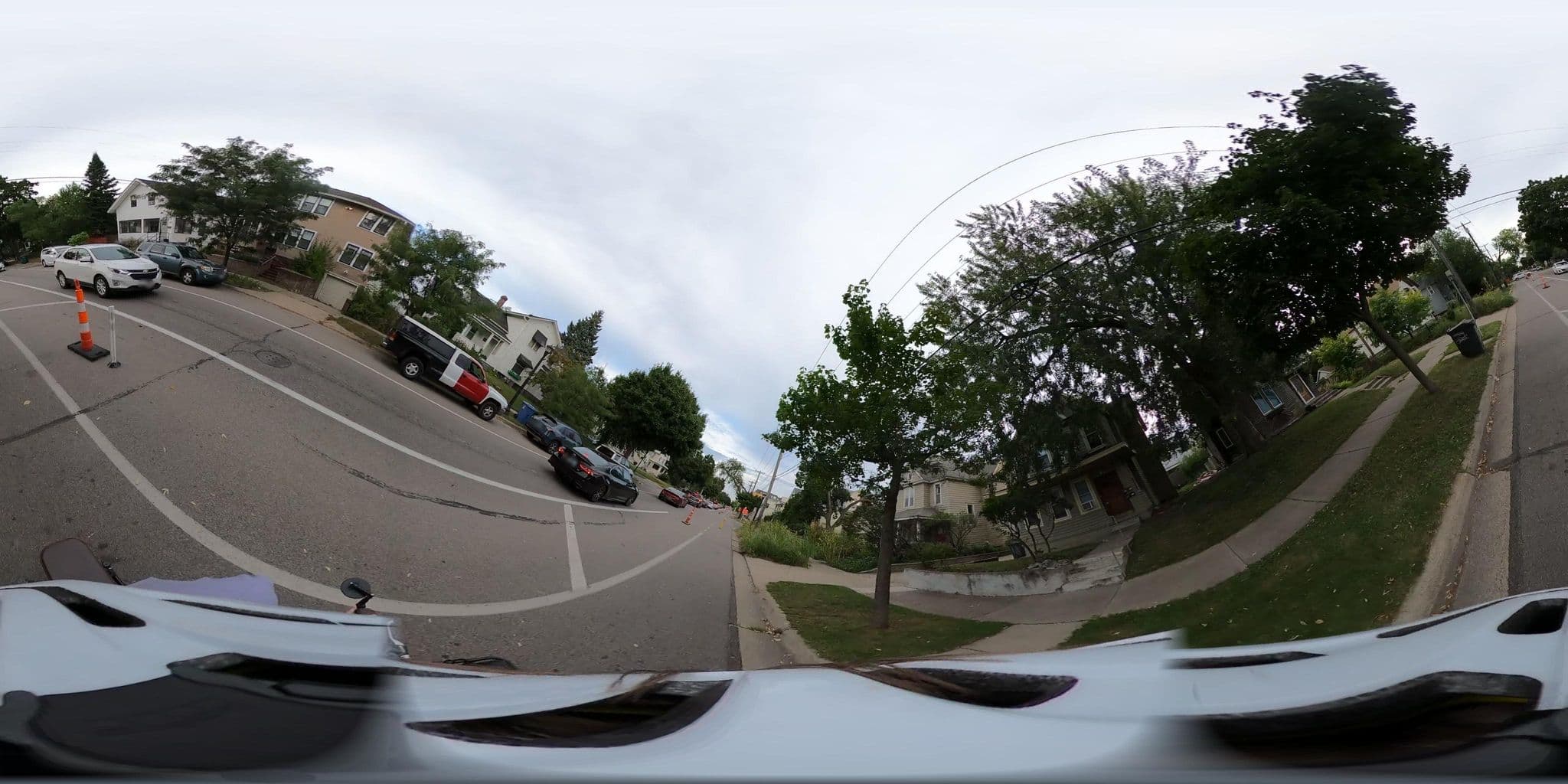 Street view near 808 W 28th, Minneapolis — © jan_leila (CC BY-SA · Mapillary)