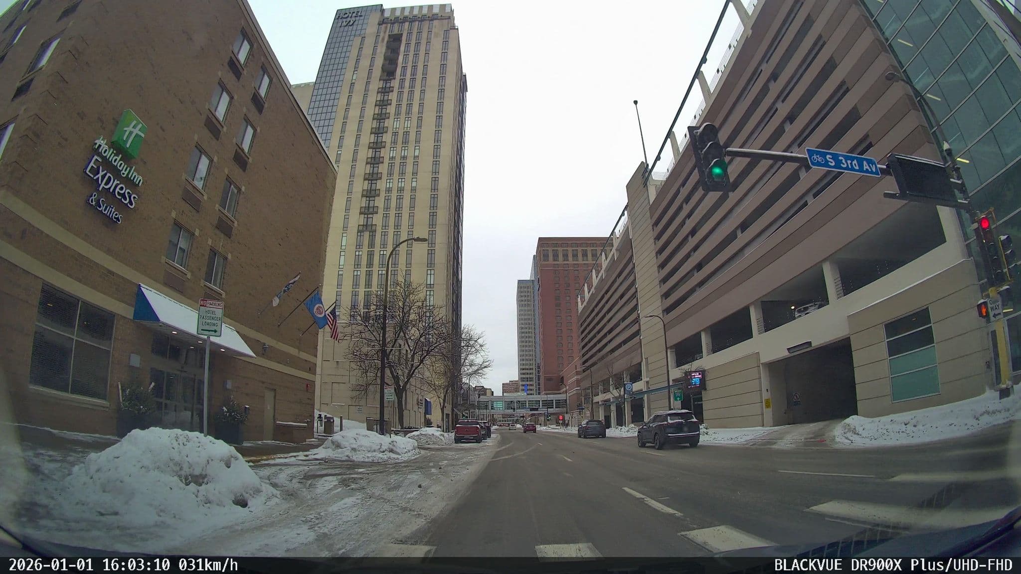 Street view near Holiday Inn Express & Suites, Minneapolis — © allen (CC BY-SA · Mapillary)