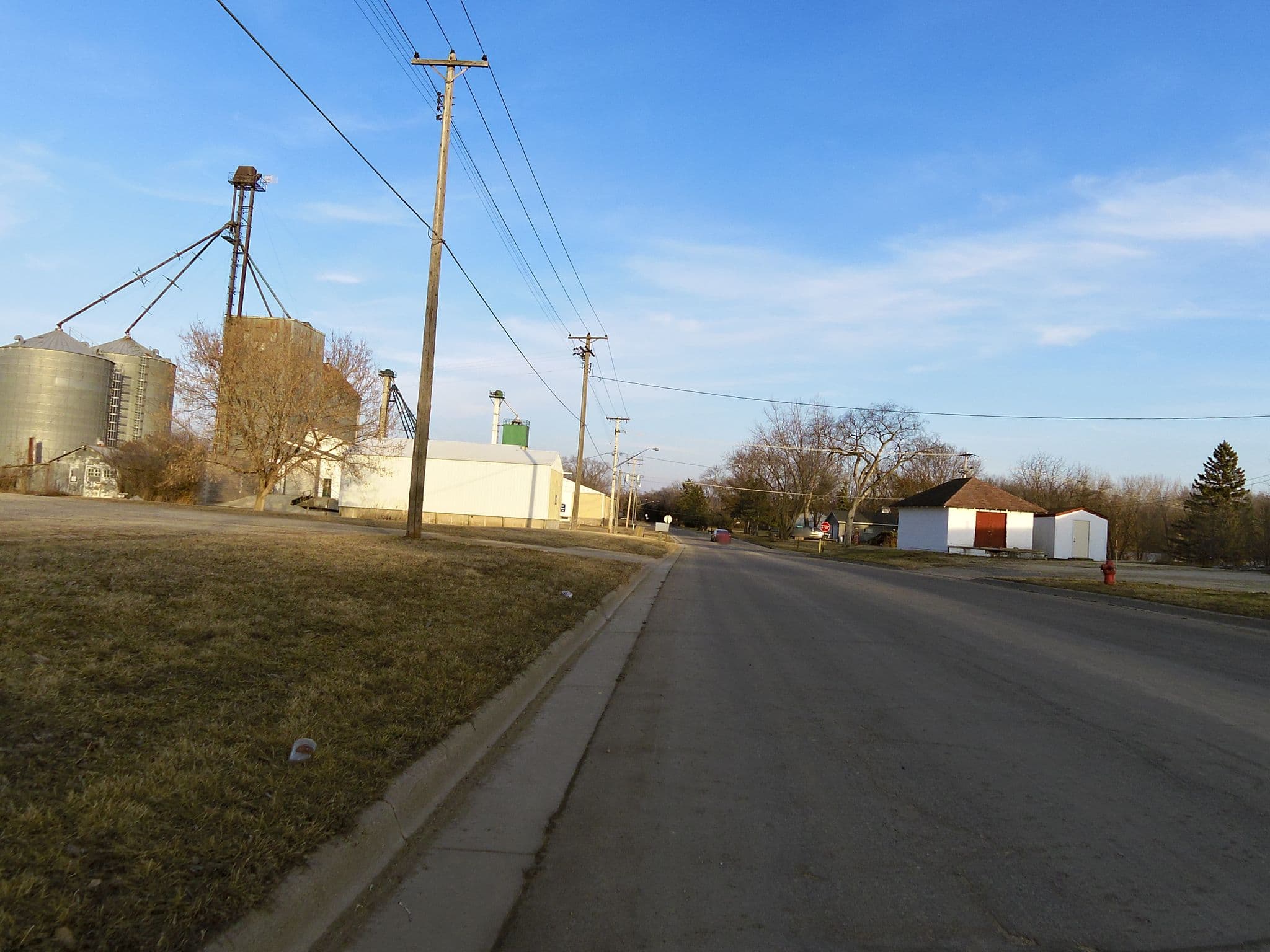 Street view near Hampton Motel, Cannon Falls — © allen (CC BY-SA · Mapillary)
