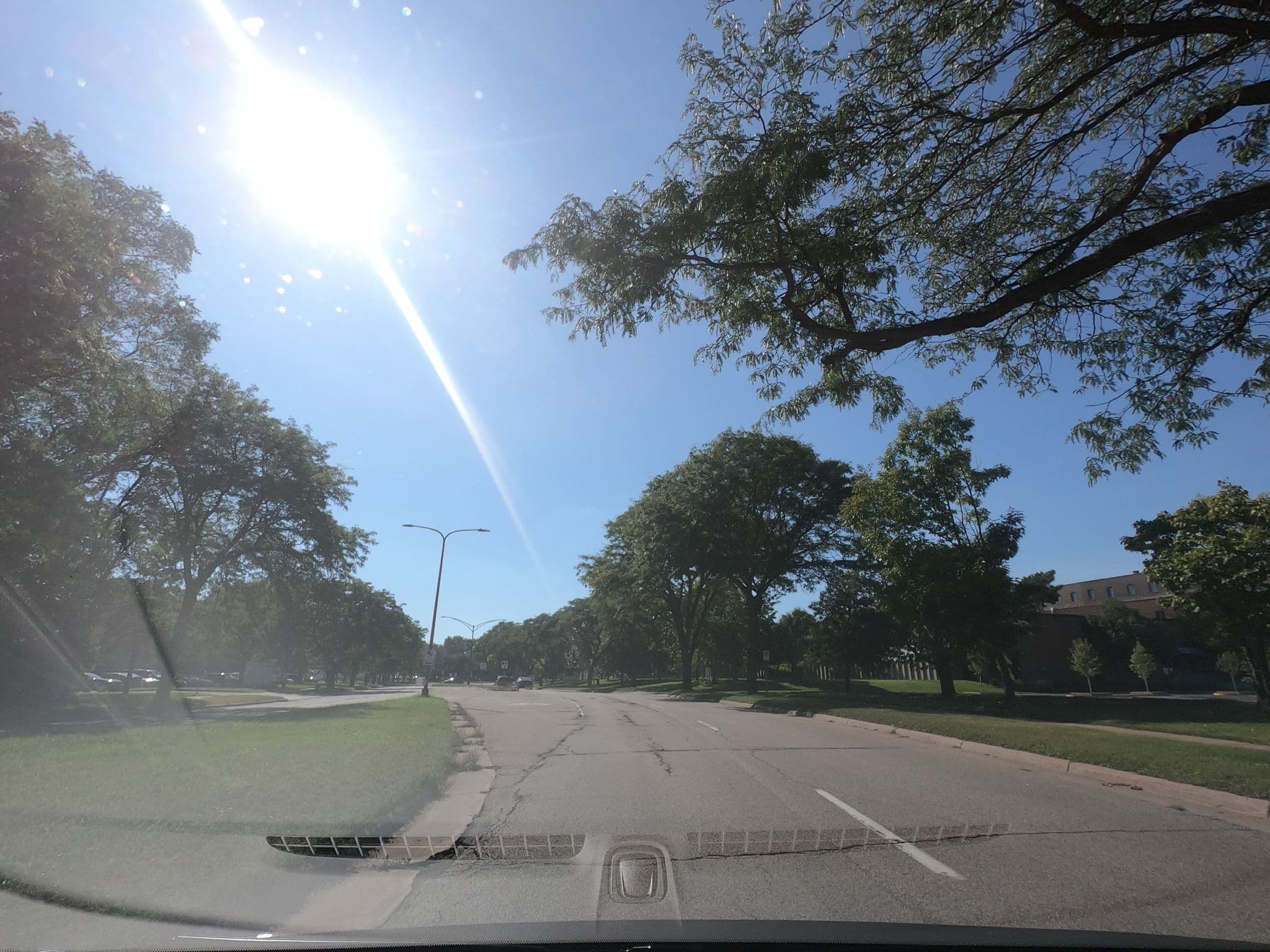 Street view near St Paul Hotel Oversized Lot, Saint Paul — © magic1010d (CC BY-SA · Mapillary)