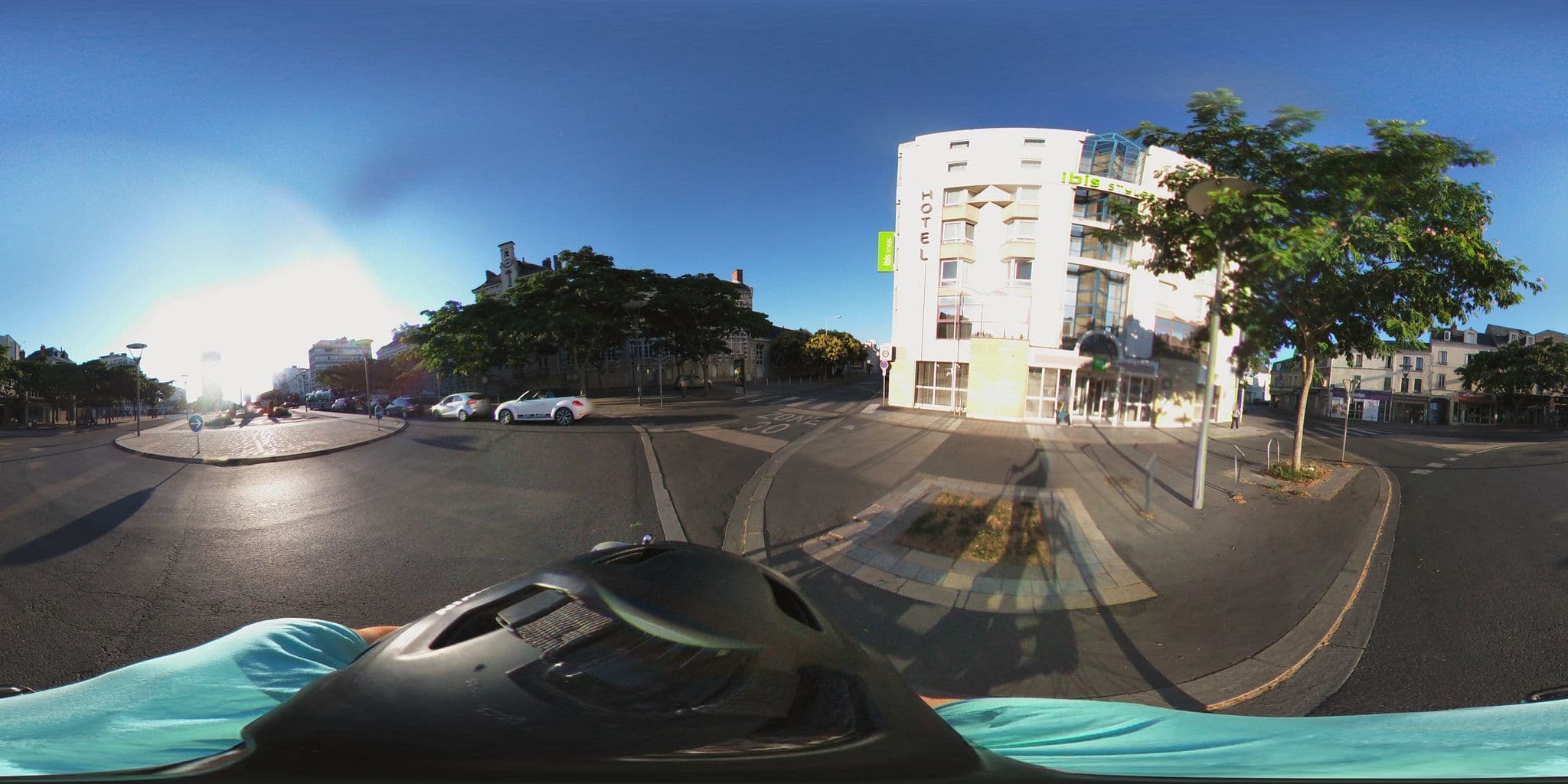 Street view near Ibis Styles Tours Centre, Tours — © monsieur_a (CC BY-SA · Mapillary)