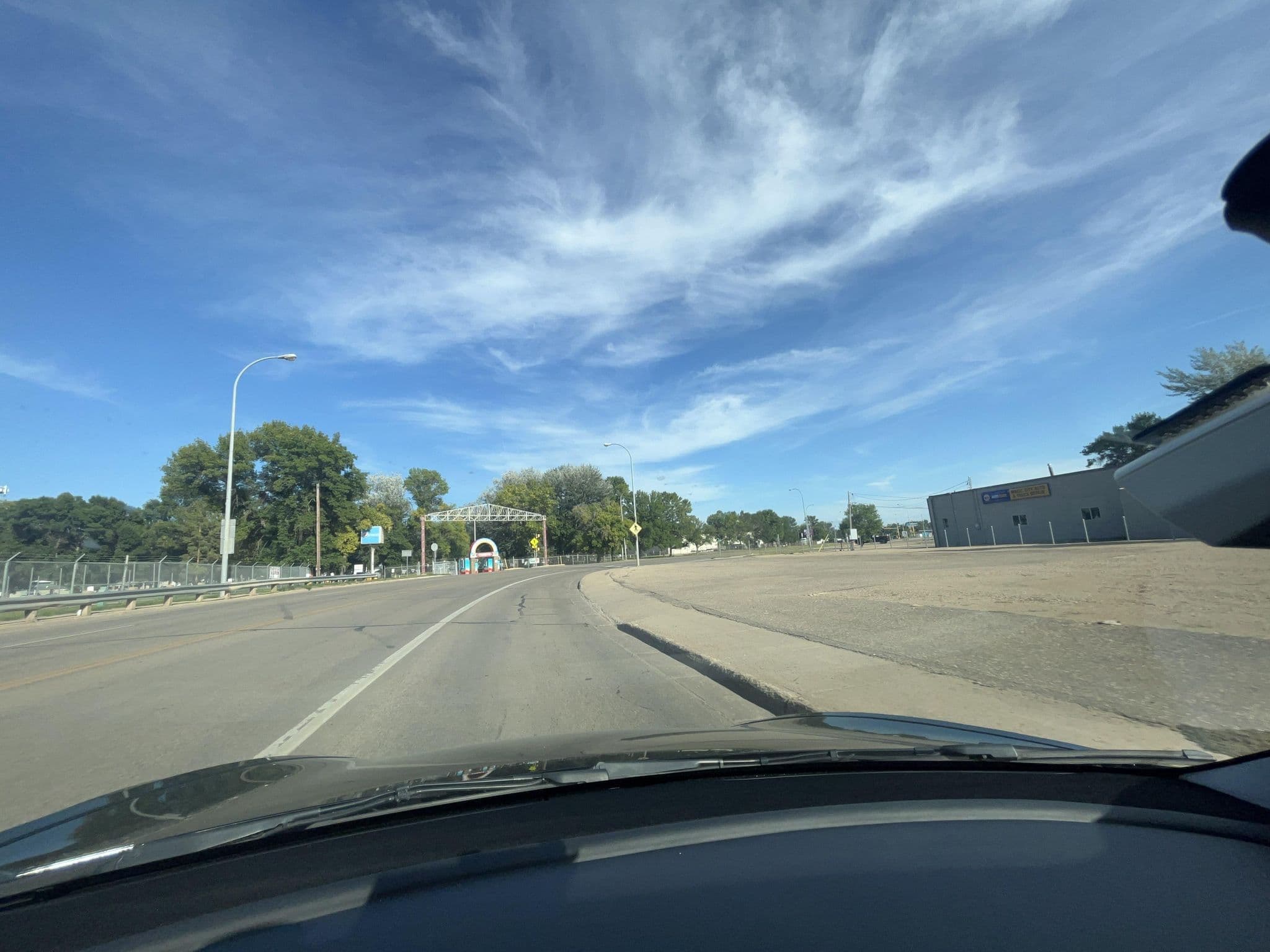 Street view near fairview lodge, Minot — © blue389 (CC BY-SA · Mapillary)