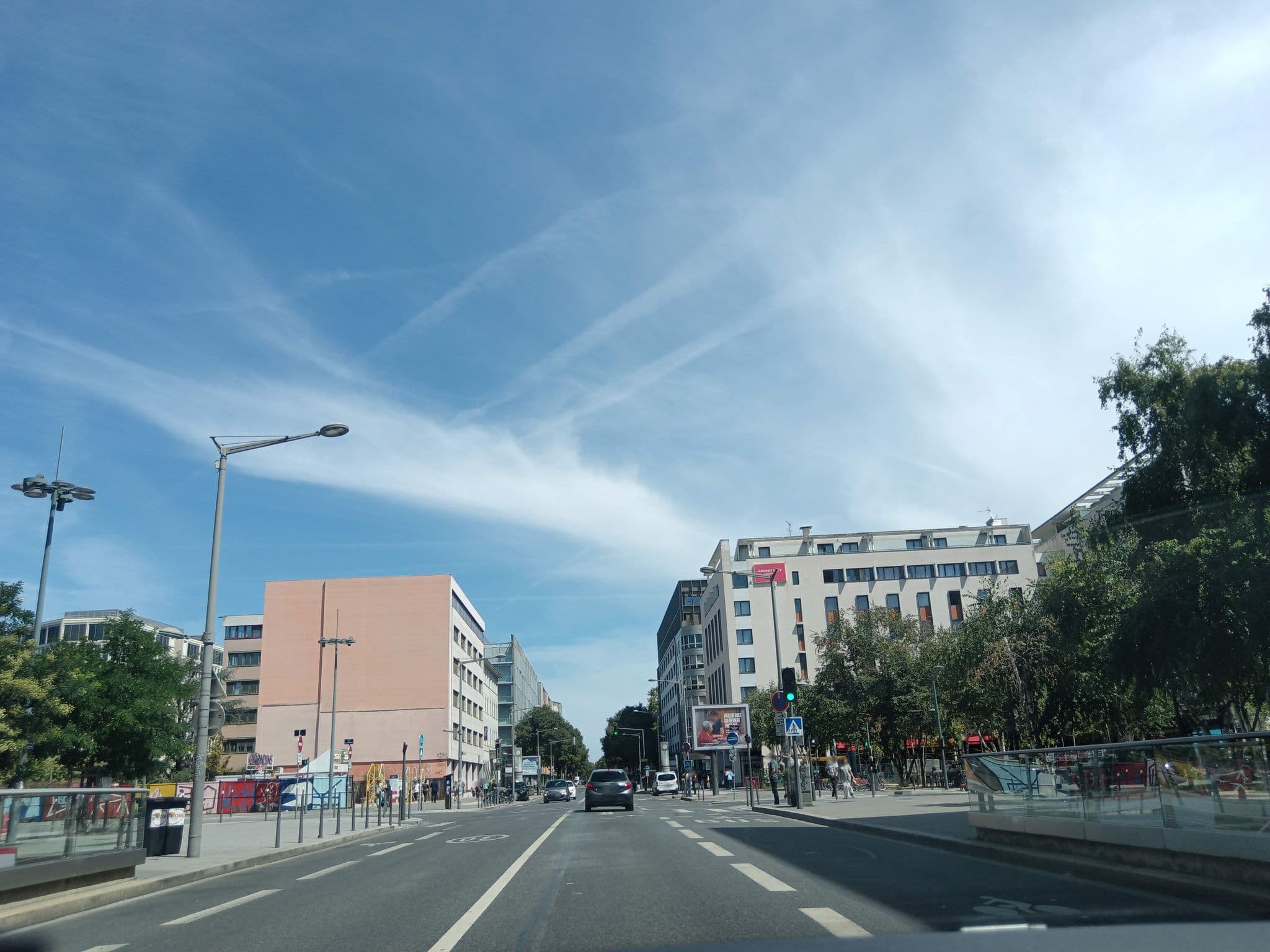 Street view near Residhome Appart Hotel Lyon Gerland, Lyon 07 — © CutKziG (CC BY-SA · Mapillary)