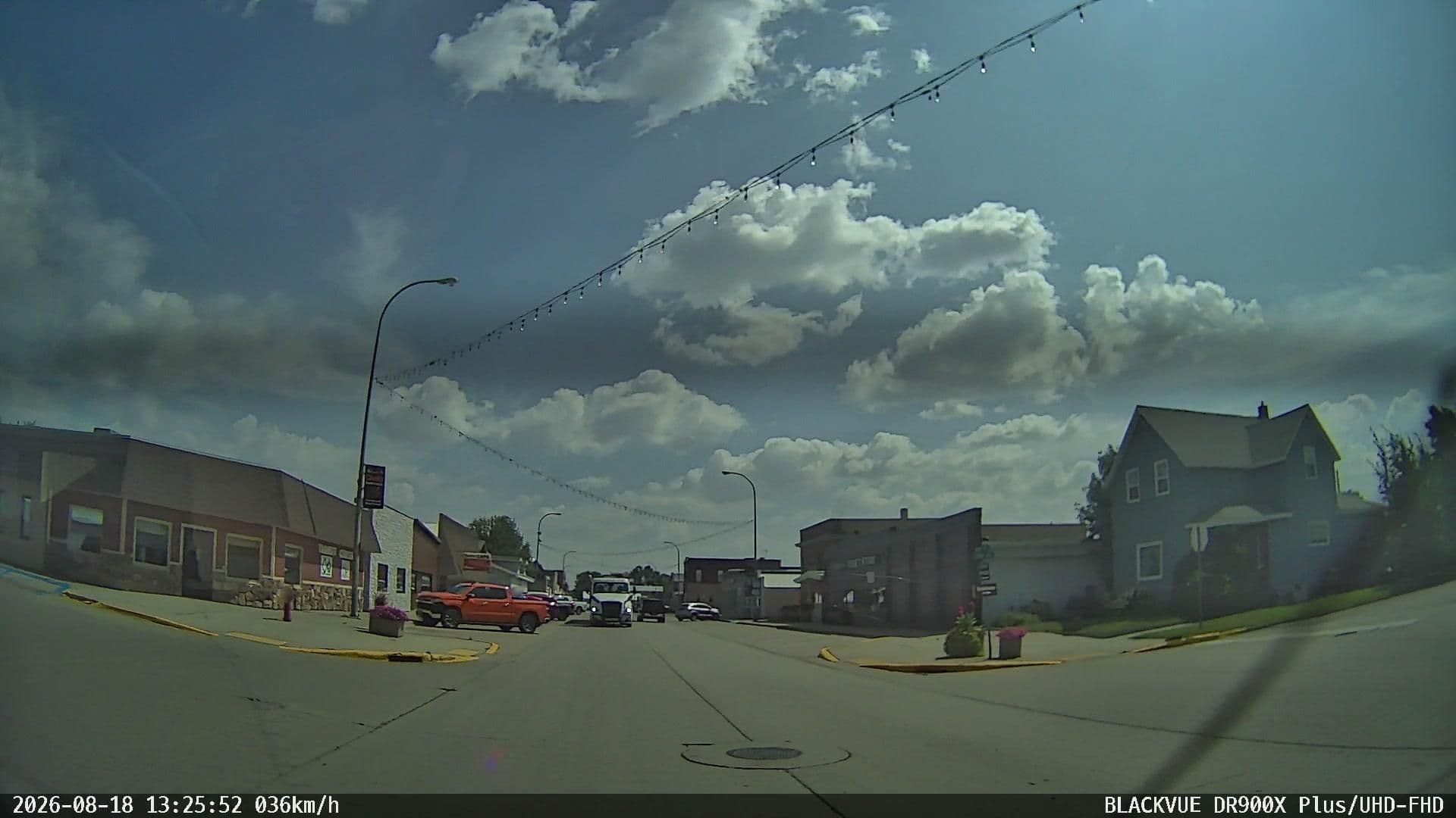 Street view near Cedar Inn, Cavalier — © allen (CC BY-SA · Mapillary)