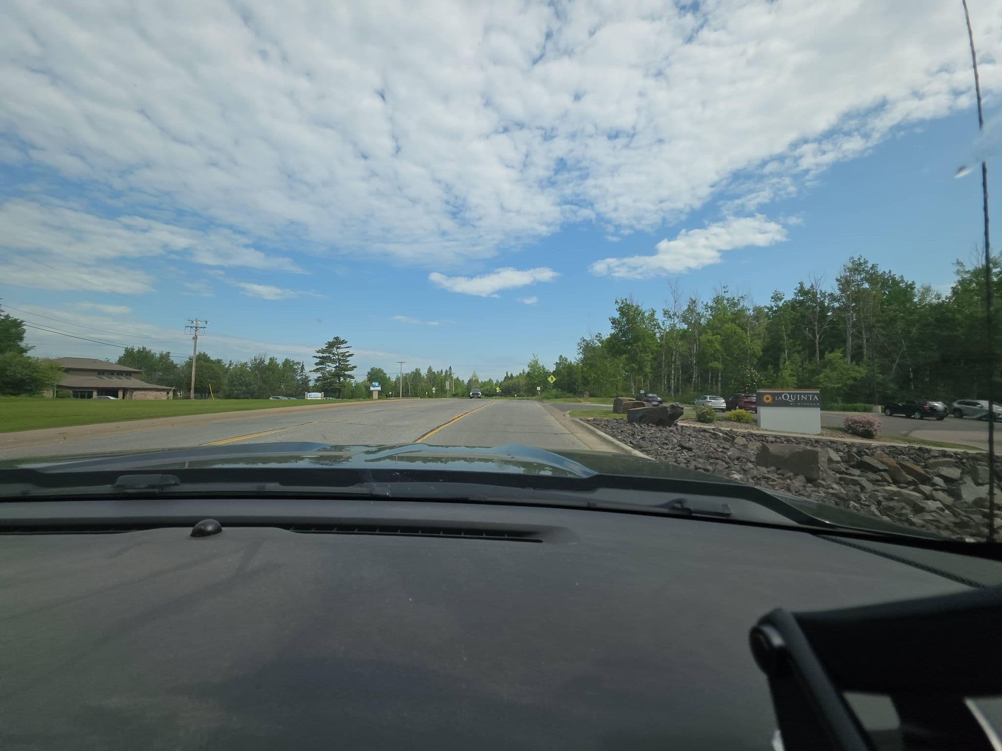 Street view near Auto Value, Duluth — © RS-EH-MAPR-1 (CC BY-SA · Mapillary)
