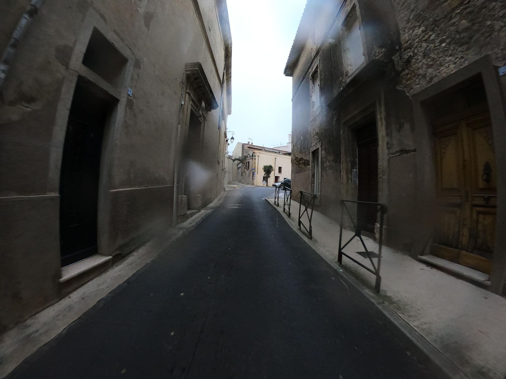 Street view near Le Couvent, Roujan, Roujan — © joostjakob (CC BY-SA · Mapillary)