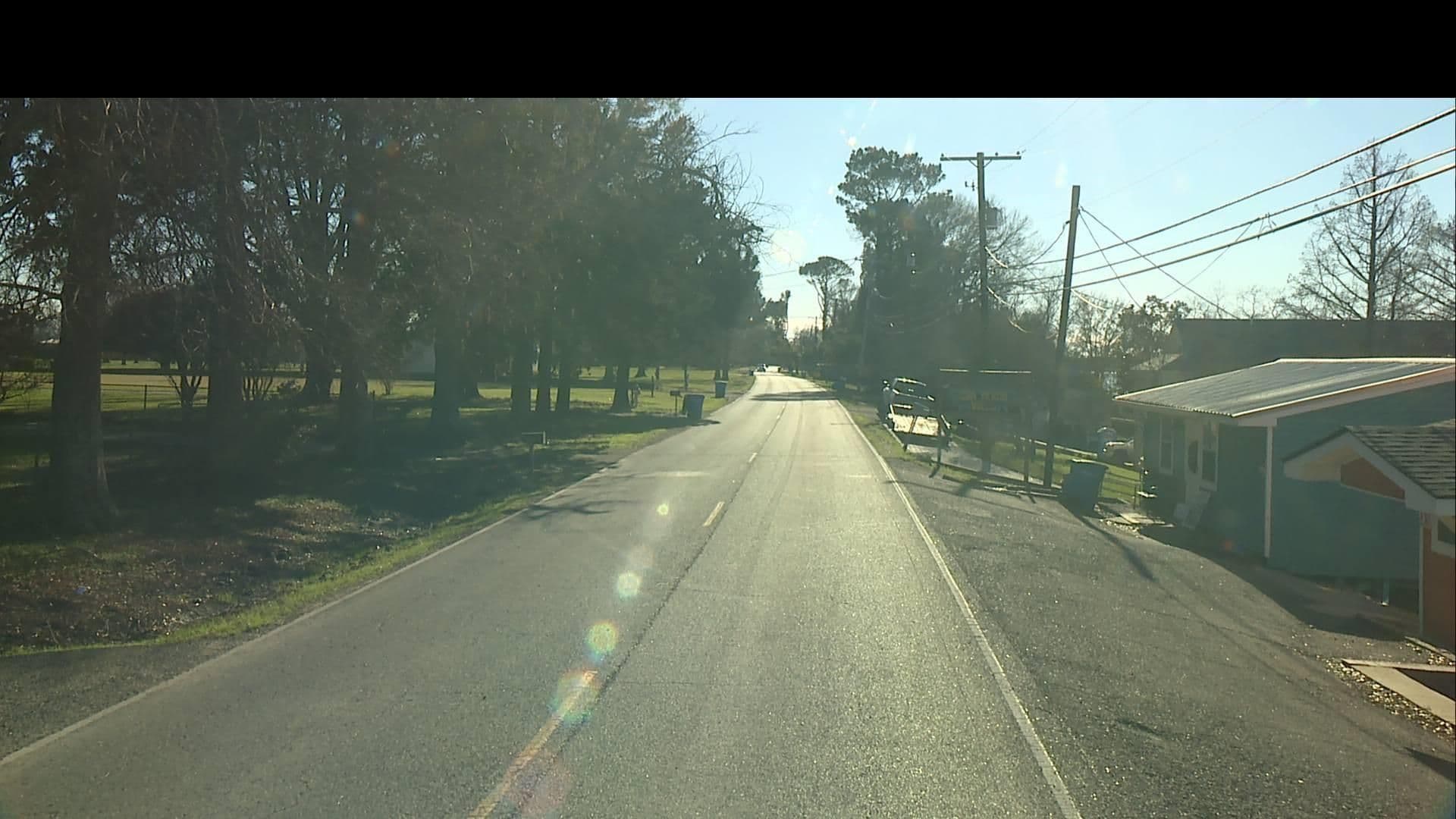 Street view near Sun Perch Villa, New Roads — © 2023WR (CC BY-SA · Mapillary)