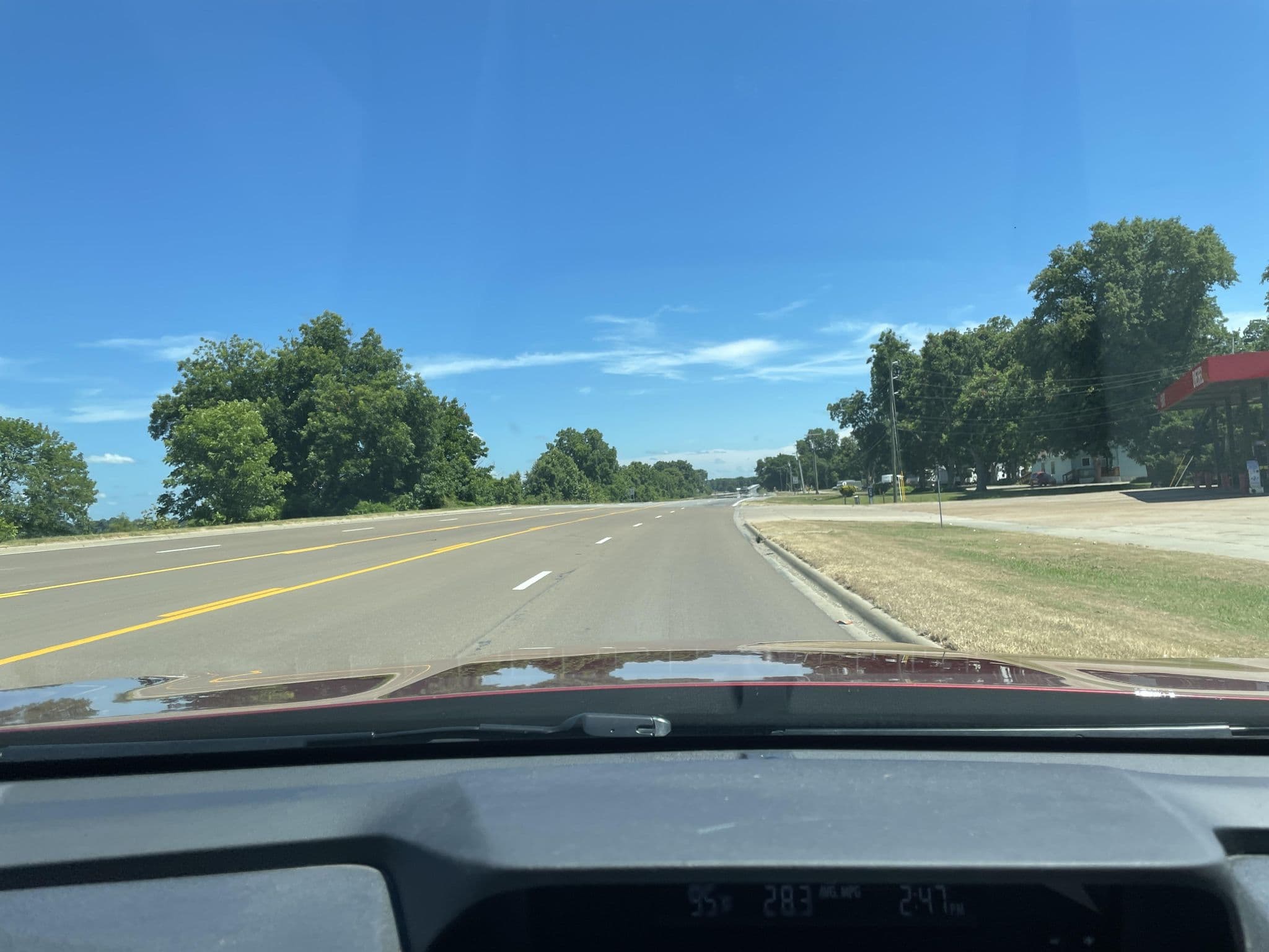 Street view near Turn on Inn, Lake Village — © ronbo7769 (CC BY-SA · Mapillary)