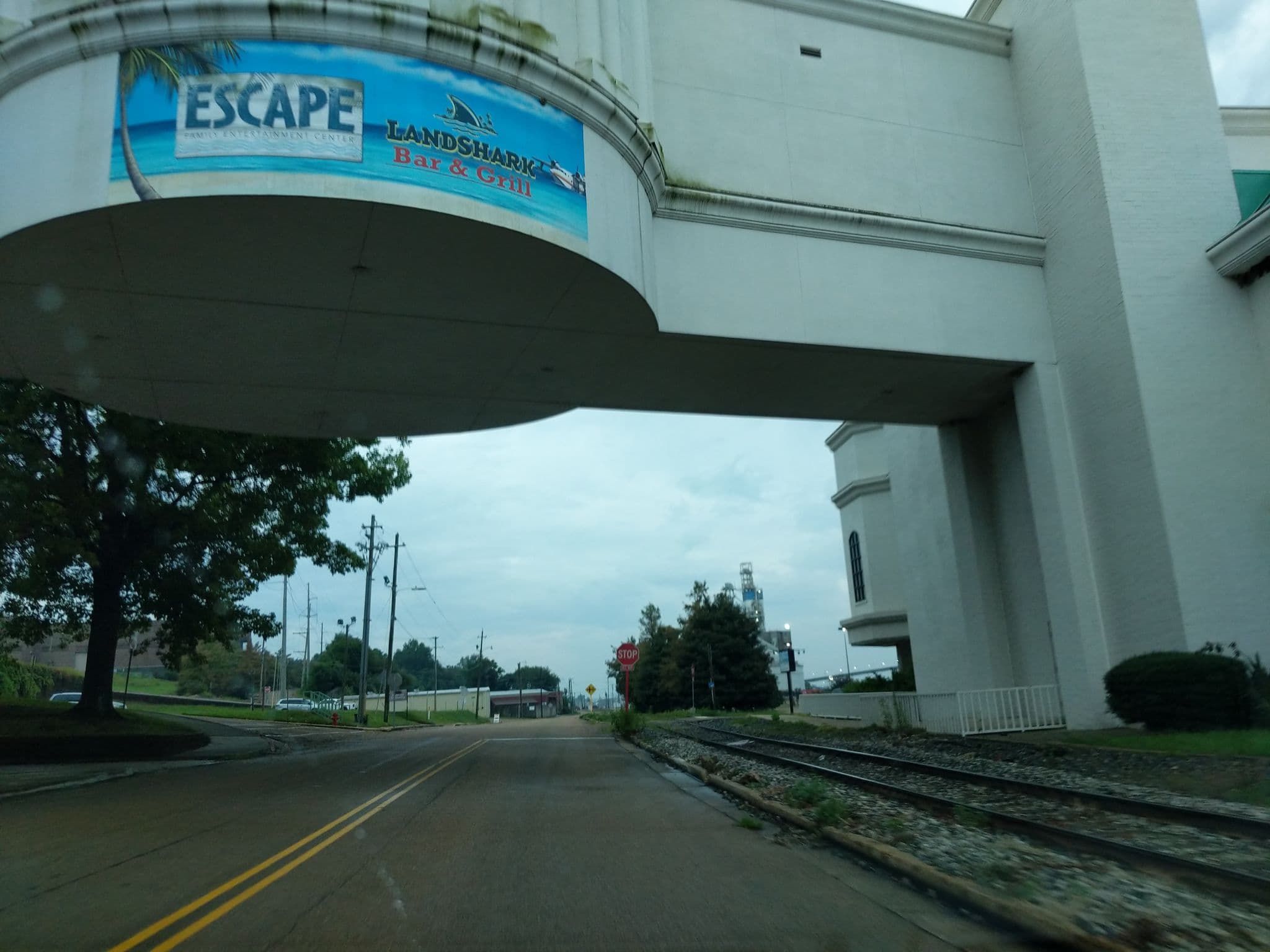 Street view near Grand Station Casino & Hotel, Vicksburg — © atze02 (CC BY-SA · Mapillary)
