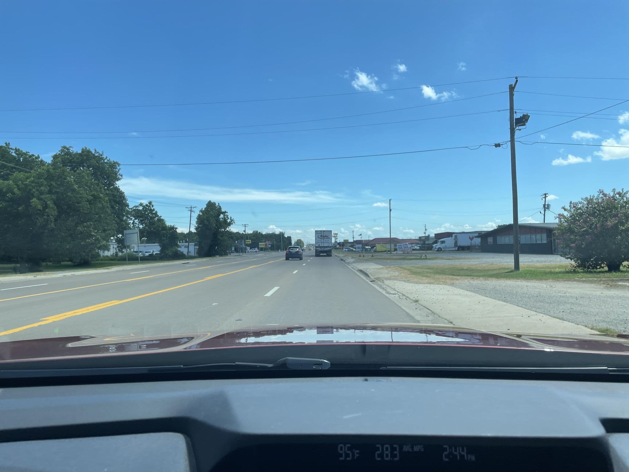 Street view near Budget Inn, Lake Village — © ronbo7769 (CC BY-SA · Mapillary)