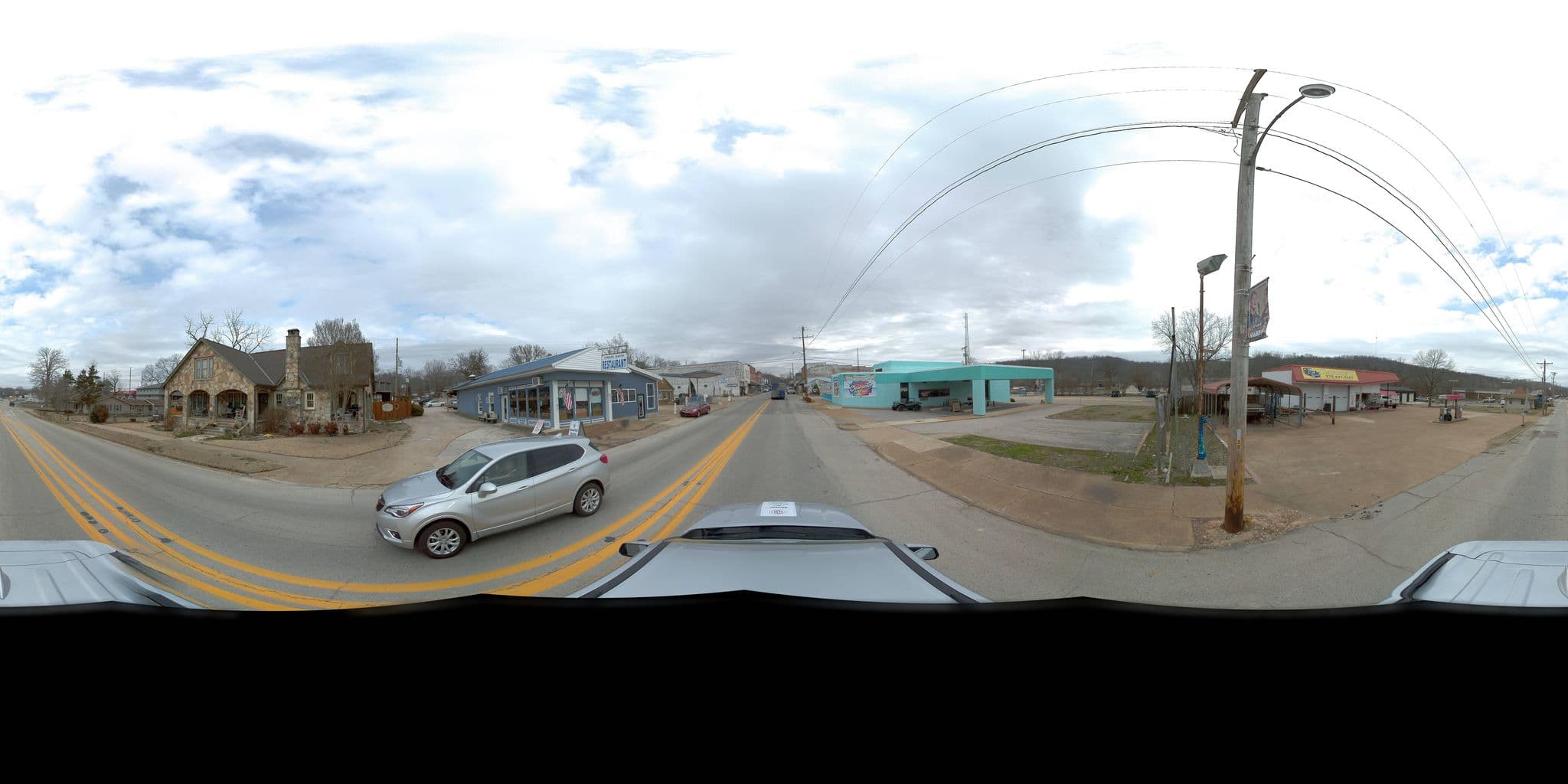 Street view near Olde Stonehouse Bed & Breakfast Inn, Cherokee Village — © Mosaic51-Dylan (CC BY-SA · Mapillary)
