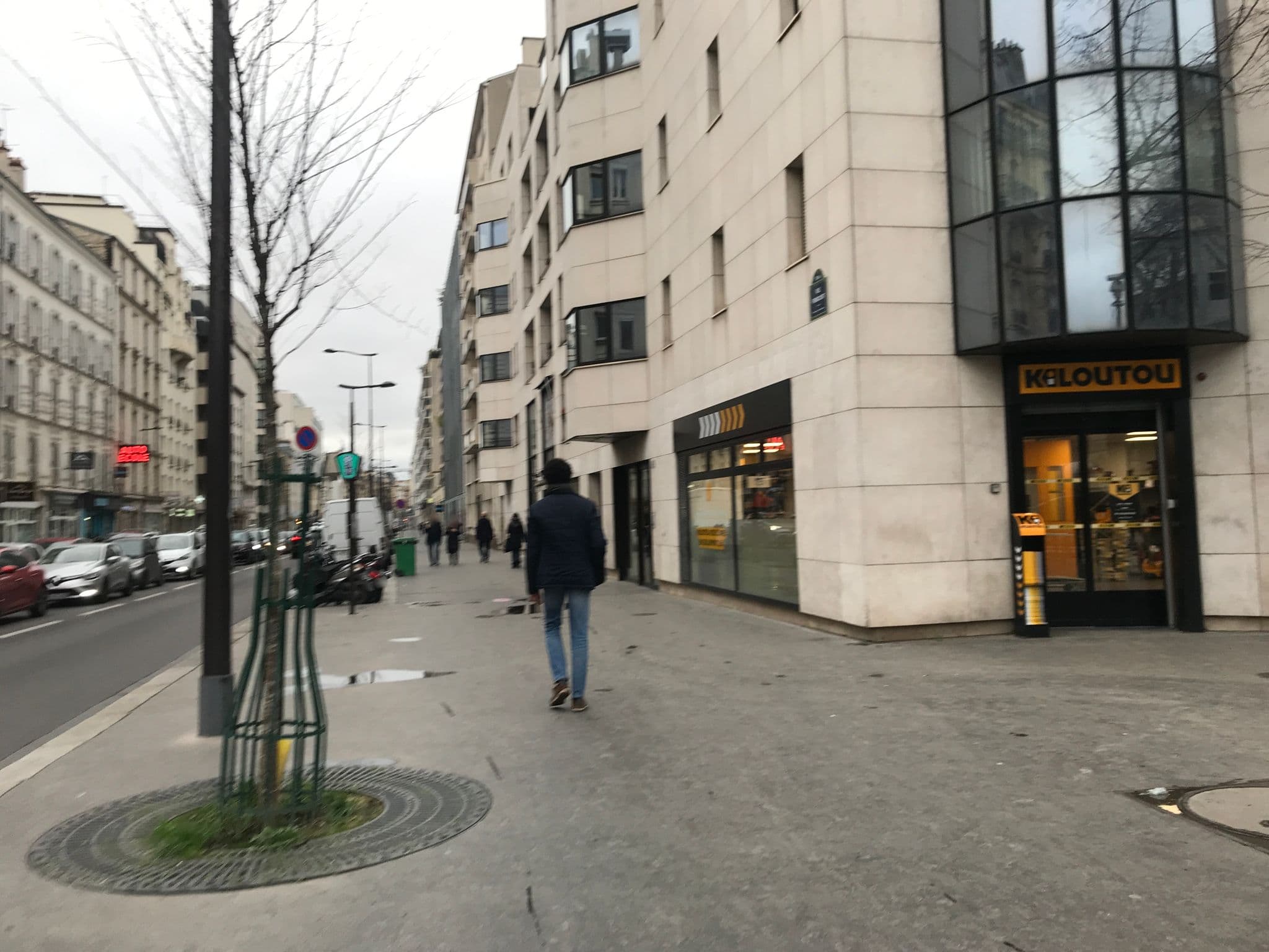 Street view near Paris Eiffel Cambronne, Paris 15 Vaugirard — © mat813 (CC BY-SA · Mapillary)