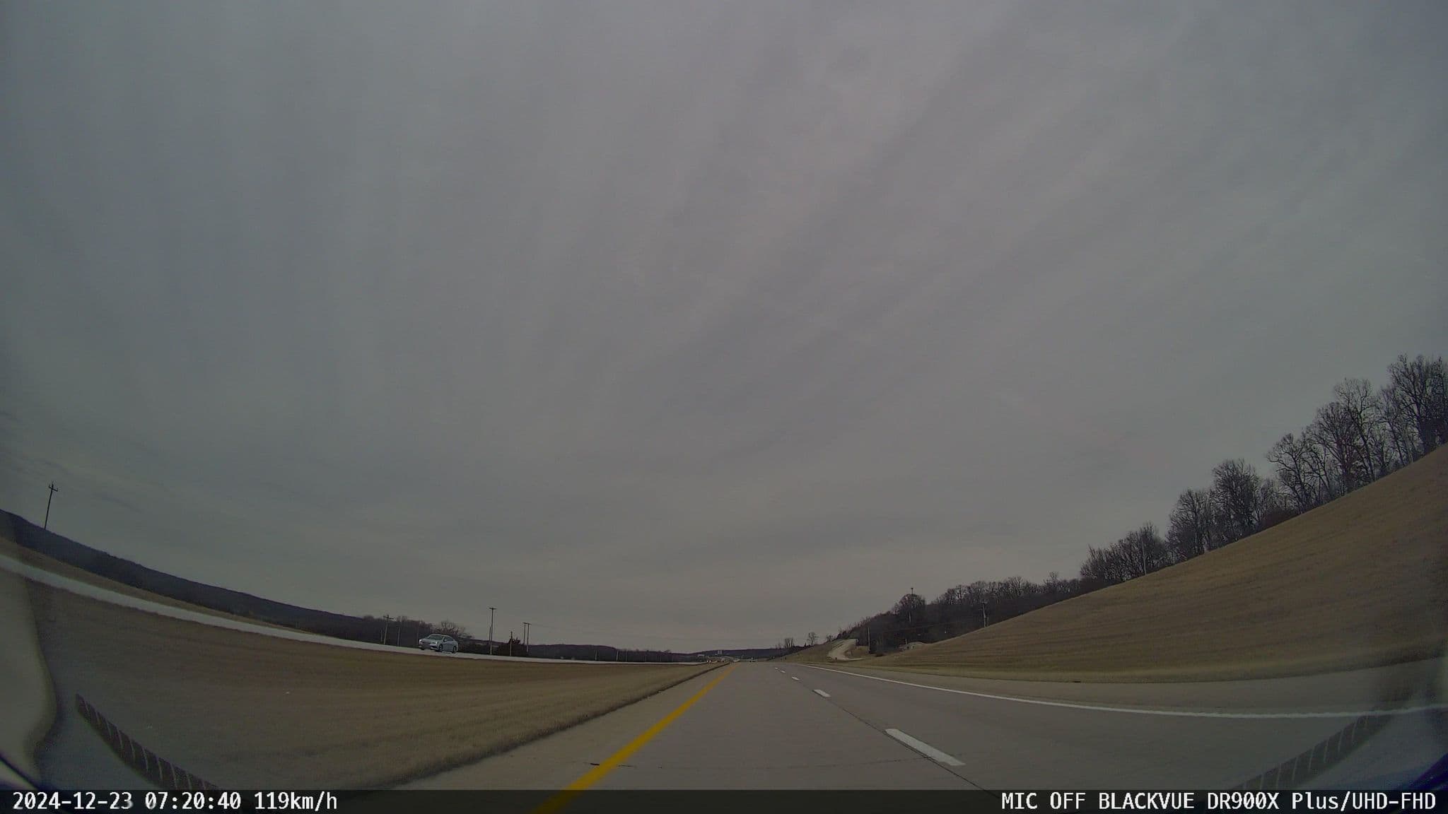 Street view near VALERIE BERT AND ERNIE THE VIBE, Louisiana — © allen (CC BY-SA · Mapillary)
