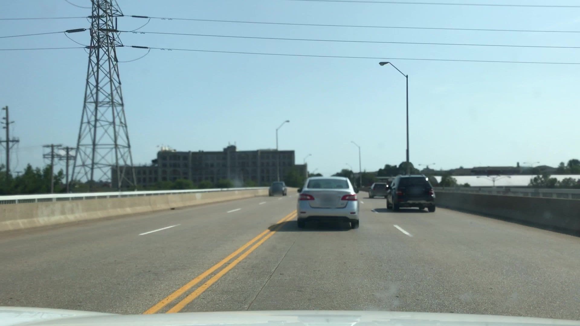 Street view near Westin Room 210, St. Louis — © lvl5 (CC BY-SA · Mapillary)