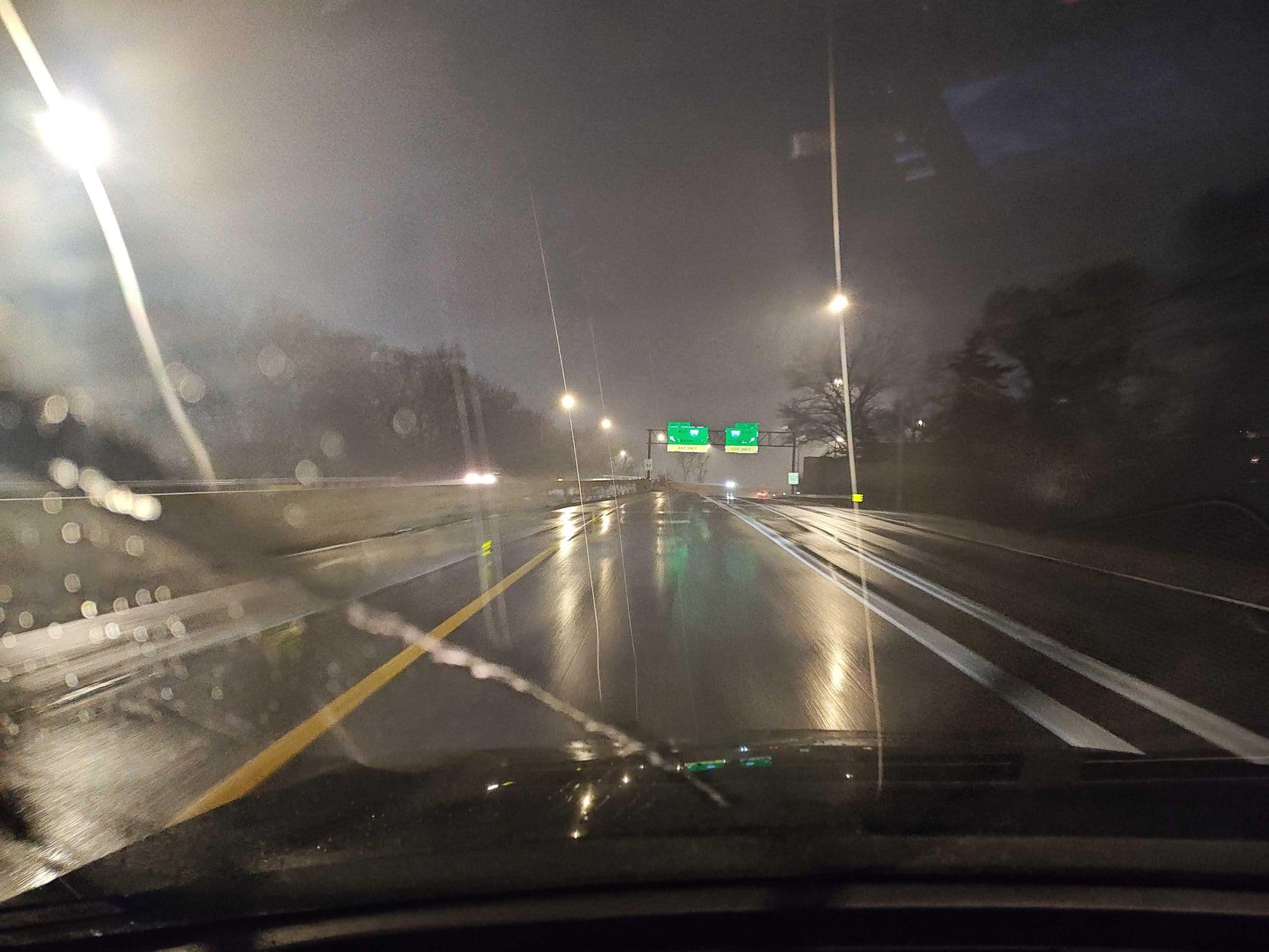 Street view near Ramada Inn, Calverton Park — © BlueBanana (CC BY-SA · Mapillary)