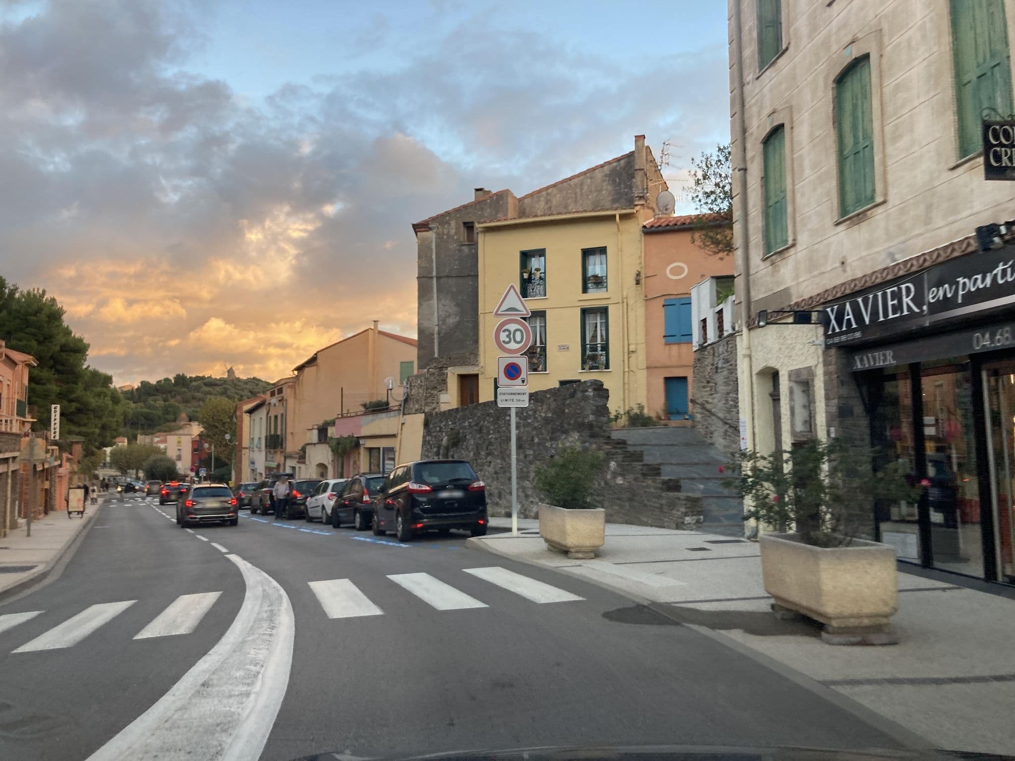 Street view near Les Suites, Collioure — © fod (CC BY-SA · Mapillary)