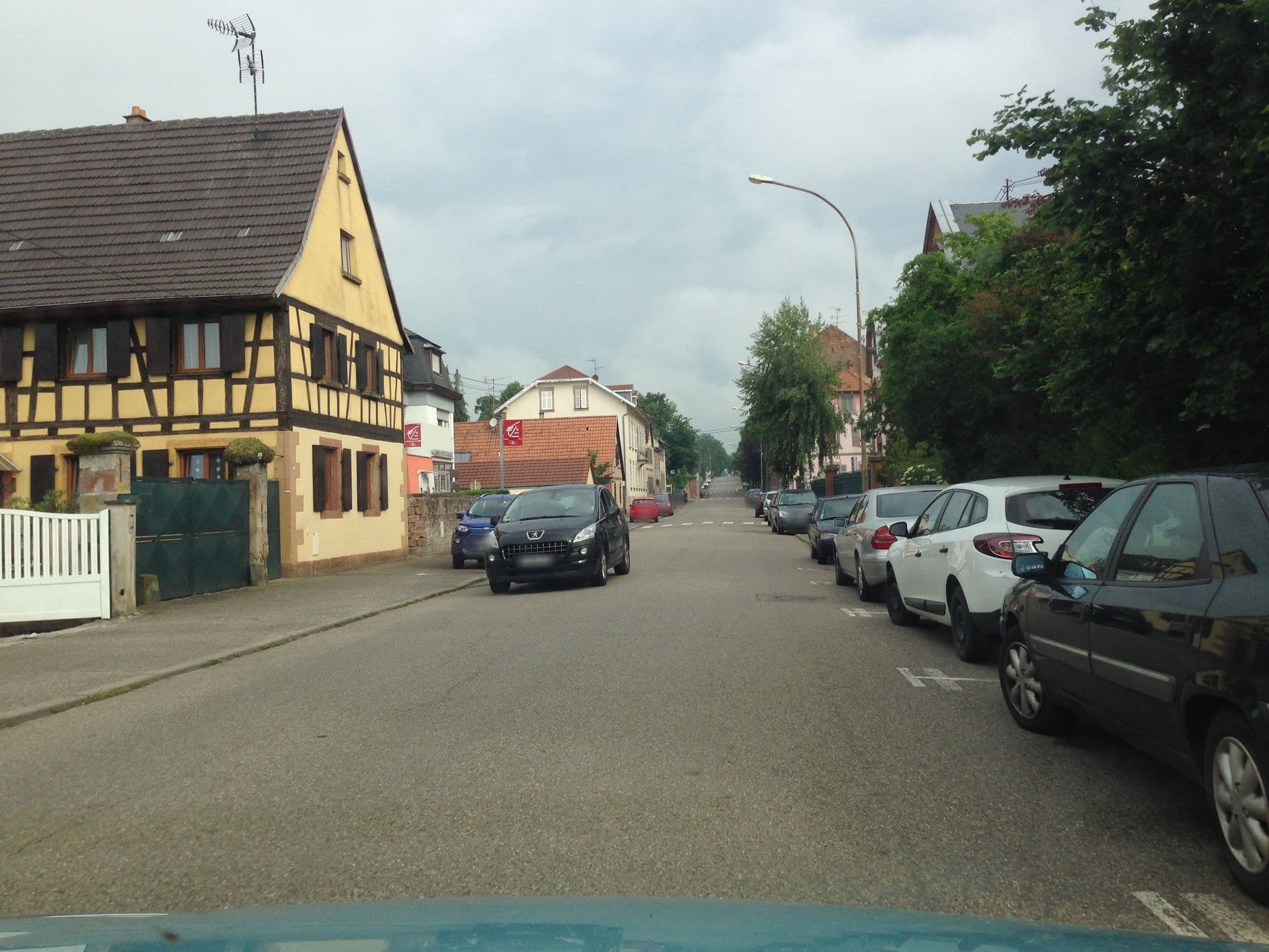 Street view near Hôtel Restaurant Cour du Tonnelier, Bouxwiller — © ghirlemann (CC BY-SA · Mapillary)