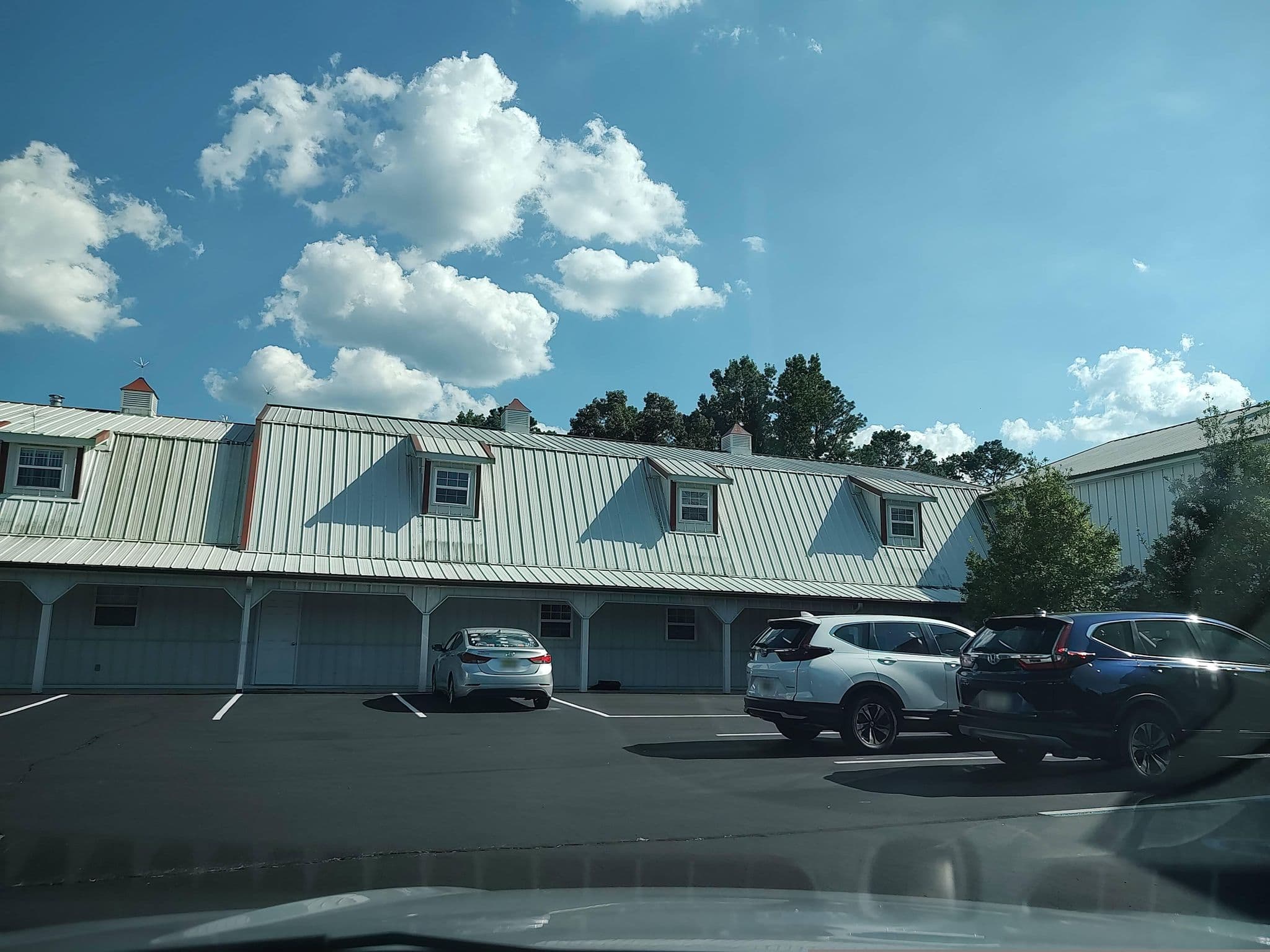 Street view near The Retreat House at the Shrine of the Most Blessed Sacrament, Hanceville — © osay (CC BY-SA · Mapillary)