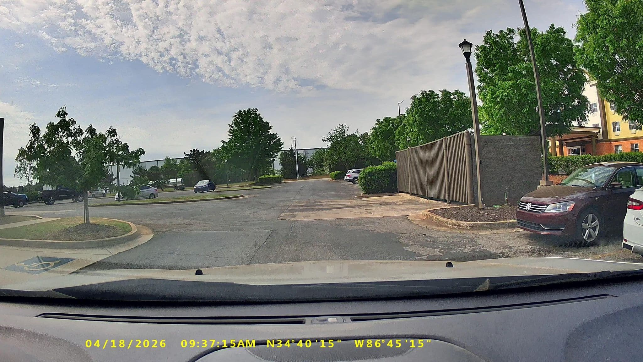 Street view near Choice Hotels, Redstone Arsenal — © argwx256 (CC BY-SA · Mapillary)