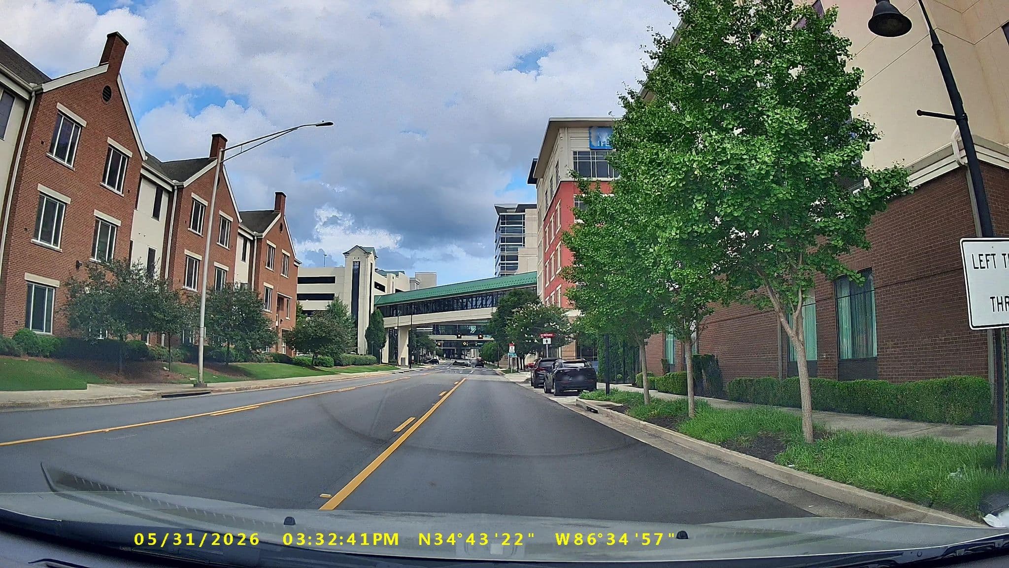 Street view near Homewood Suites by Hilton, Huntsville — © argwx256 (CC BY-SA · Mapillary)