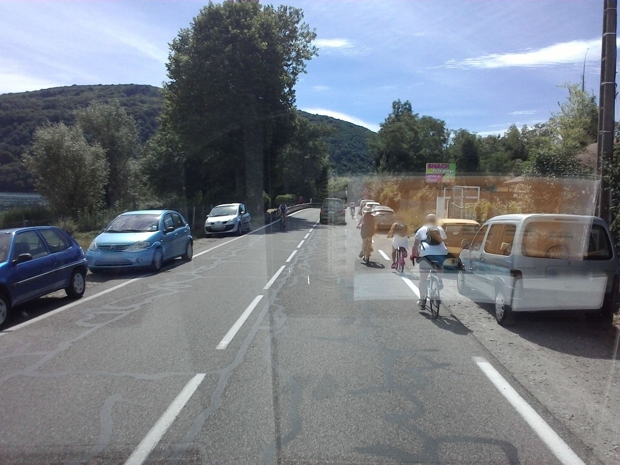 Street view near Camping Robert, Charavines — © mprins (CC BY-SA · Mapillary)