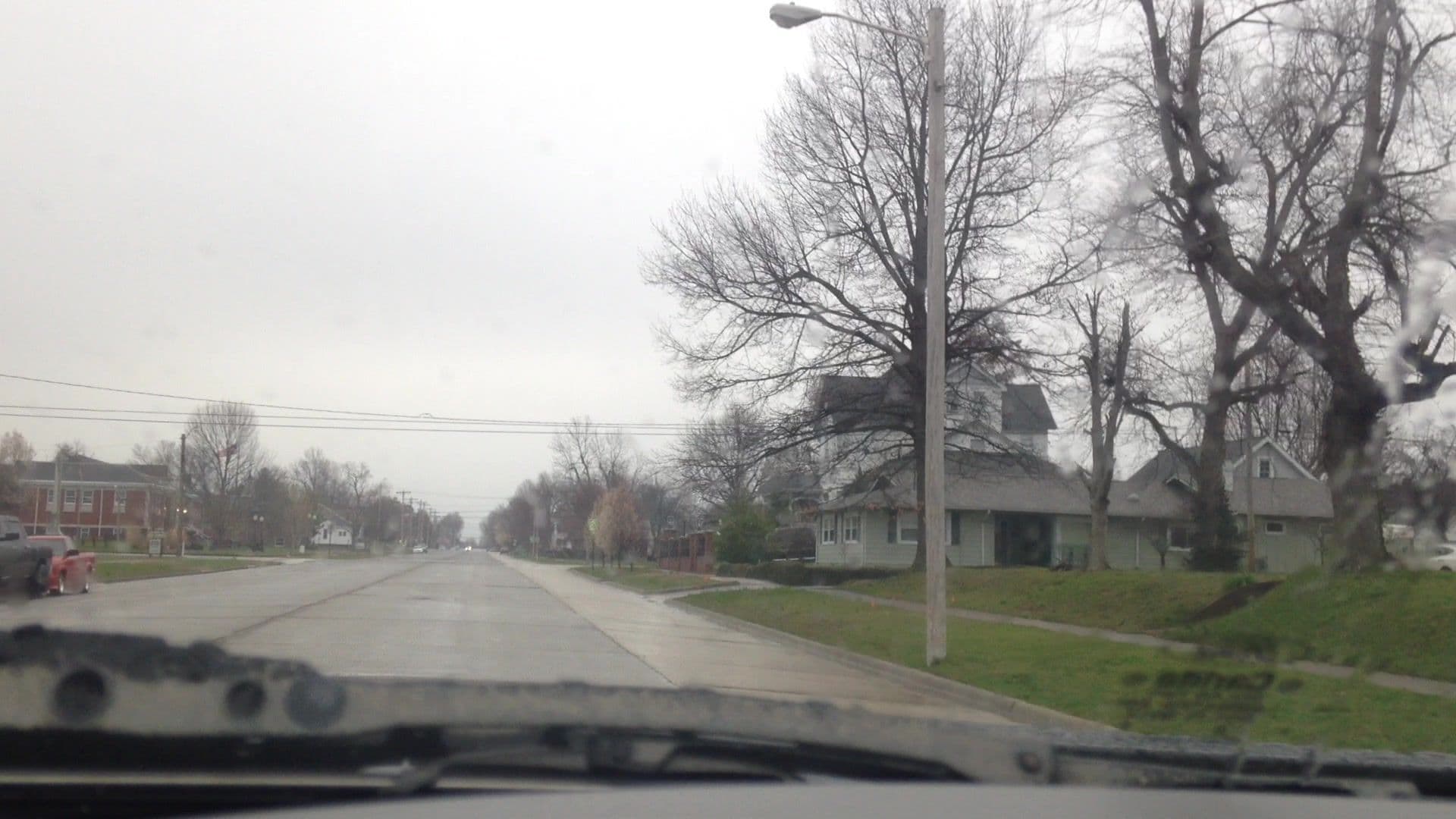 Street view near summers riverview mansion bed and breaks, Metropolis — © lvl5 (CC BY-SA · Mapillary)