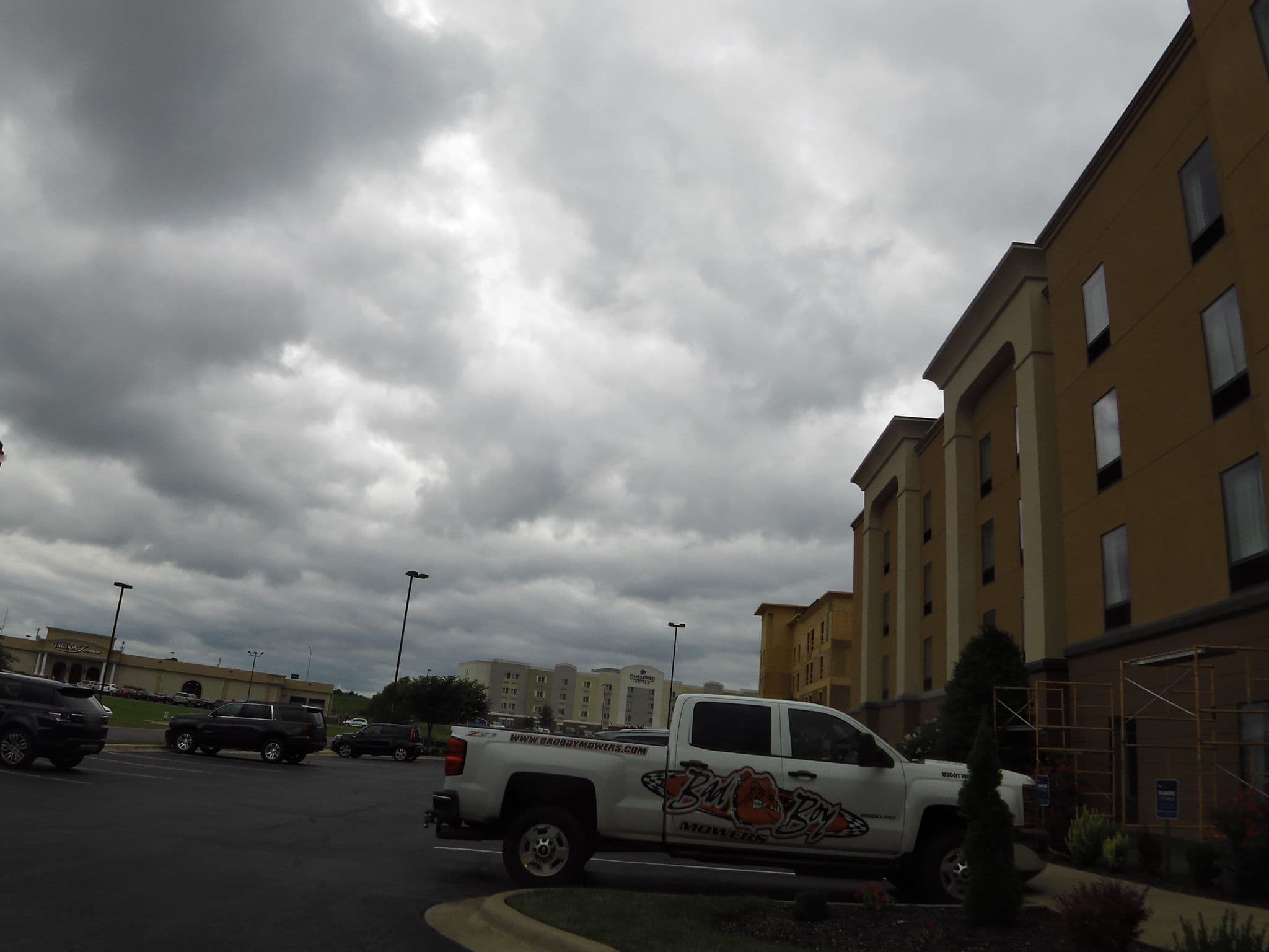Street view near Hampton Inn by Hilton, Massac — © allen (CC BY-SA · Mapillary)