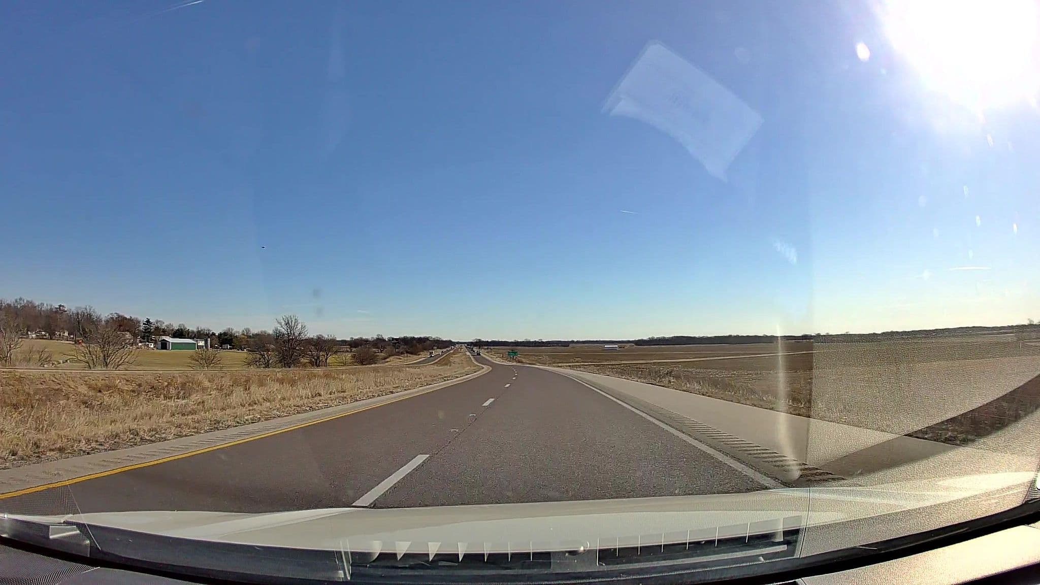 Street view near GreenVegas, Beckemeyer — © penguin1737 (CC BY-SA · Mapillary)