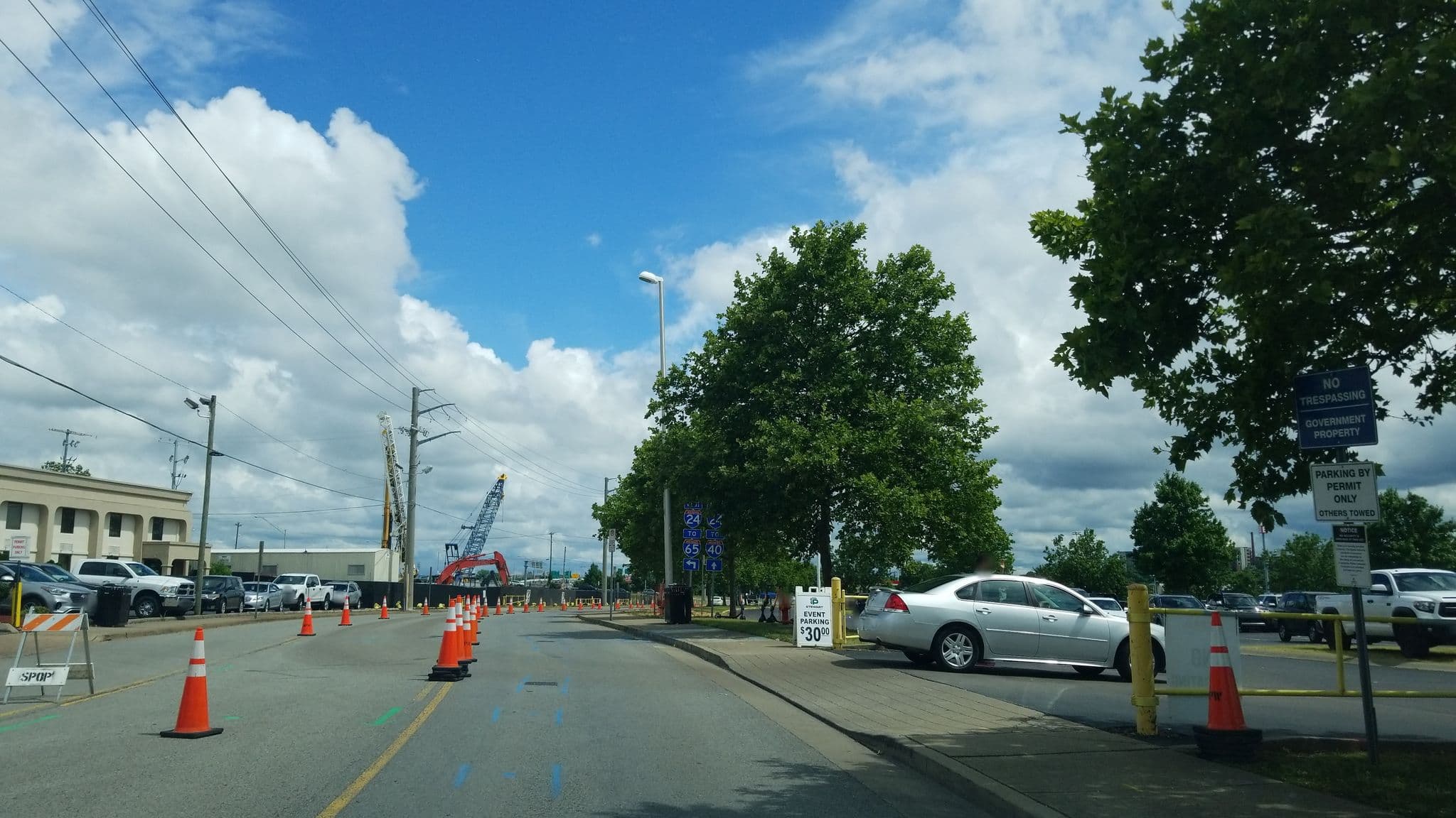 Street view near Ramada Stadium Inn, Nashville — © adeldola (CC BY-SA · Mapillary)