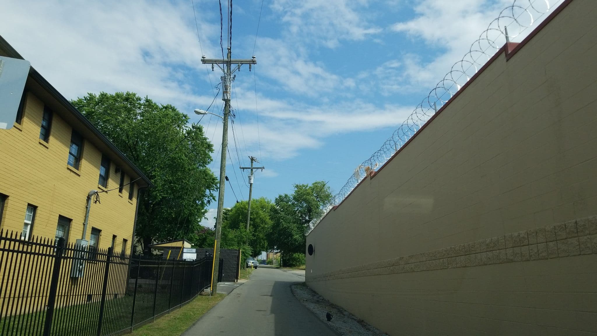 Street view near McMillin Court, Nashville — © adeldola (CC BY-SA · Mapillary)