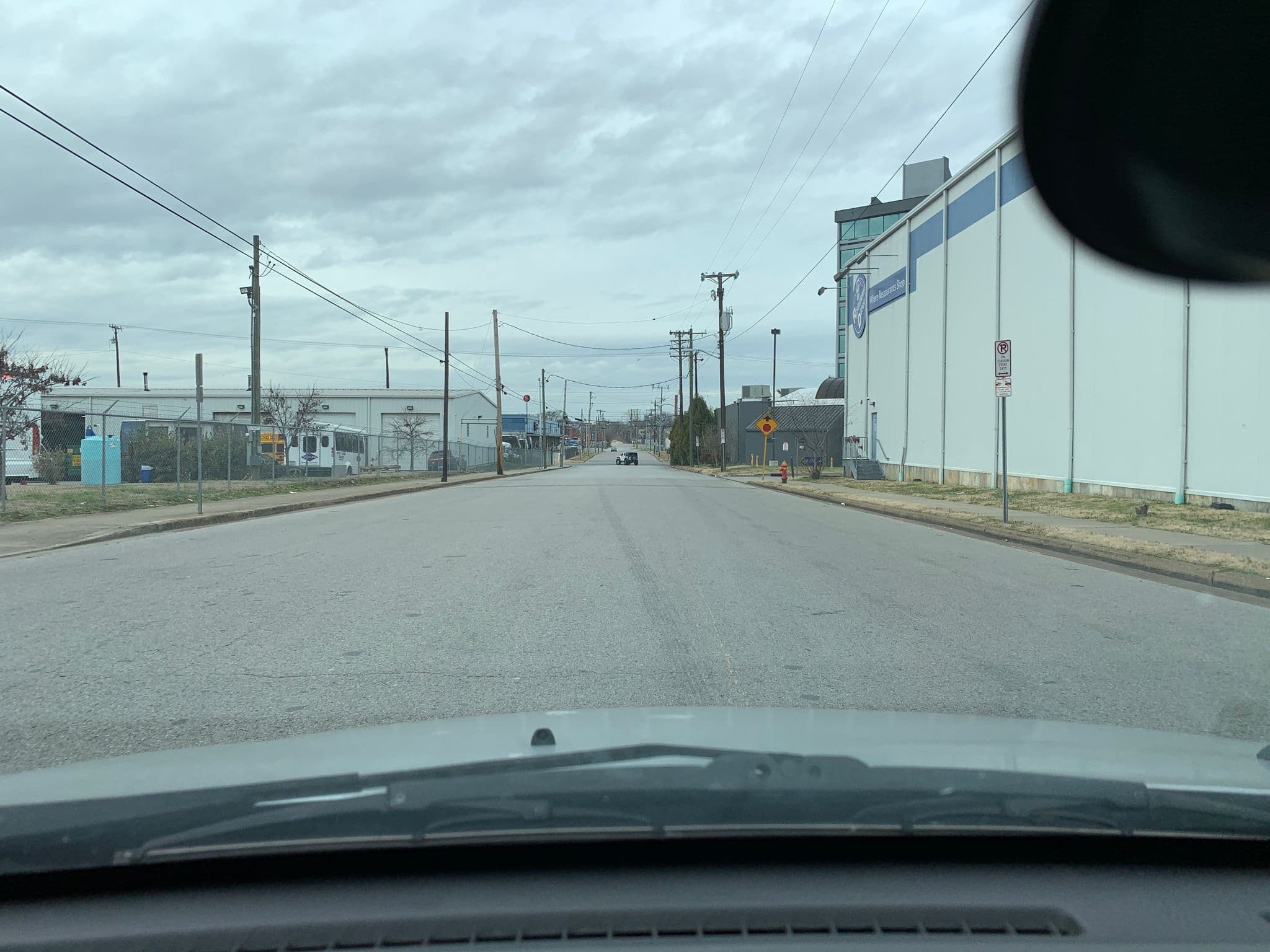 Street view near Delta Atrium #4006, Nashville — © tbass1 (CC BY-SA · Mapillary)