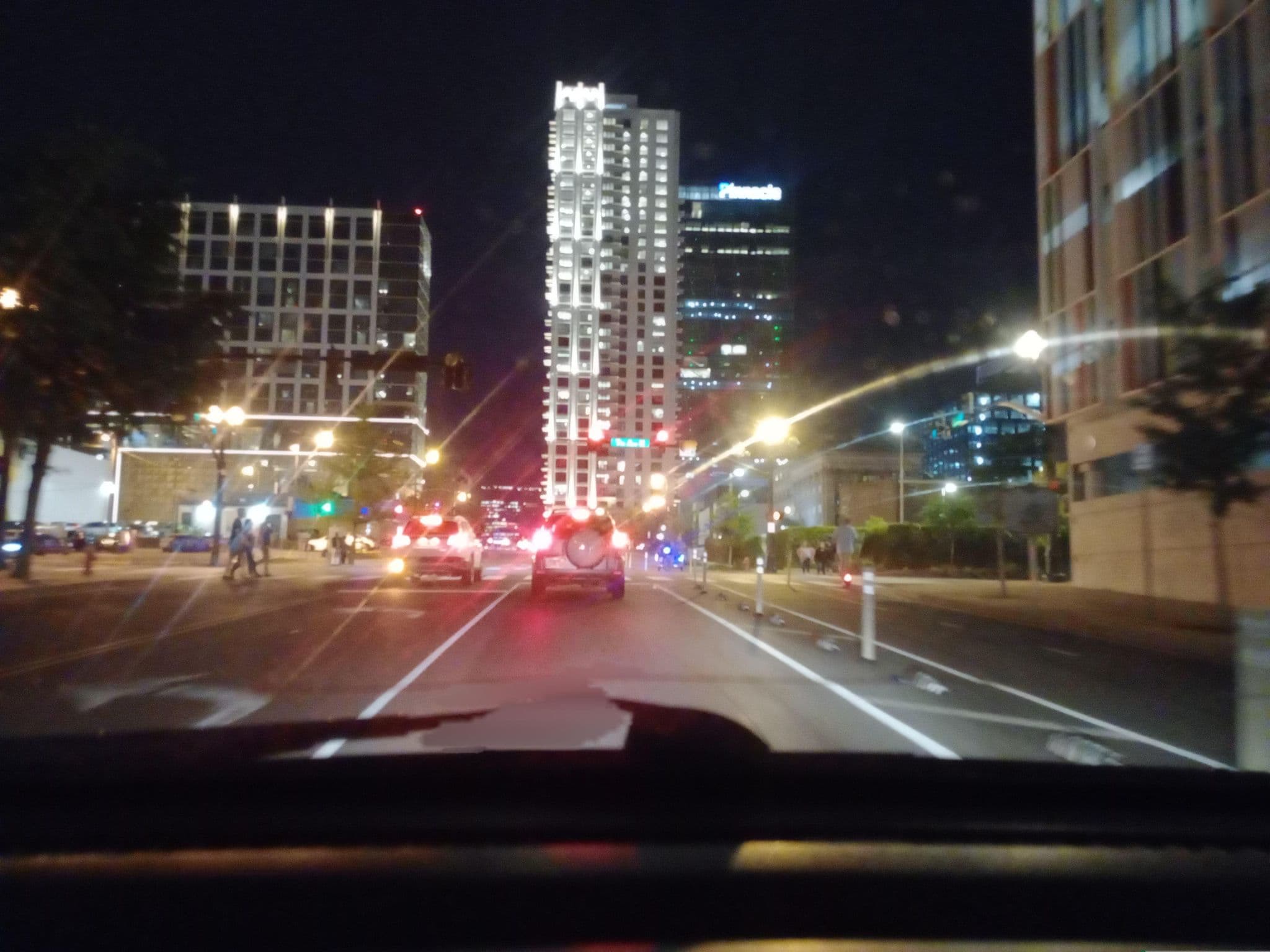 Street view near Renissance Lobby, Nashville — © wVe5LhAD (CC BY-SA · Mapillary)