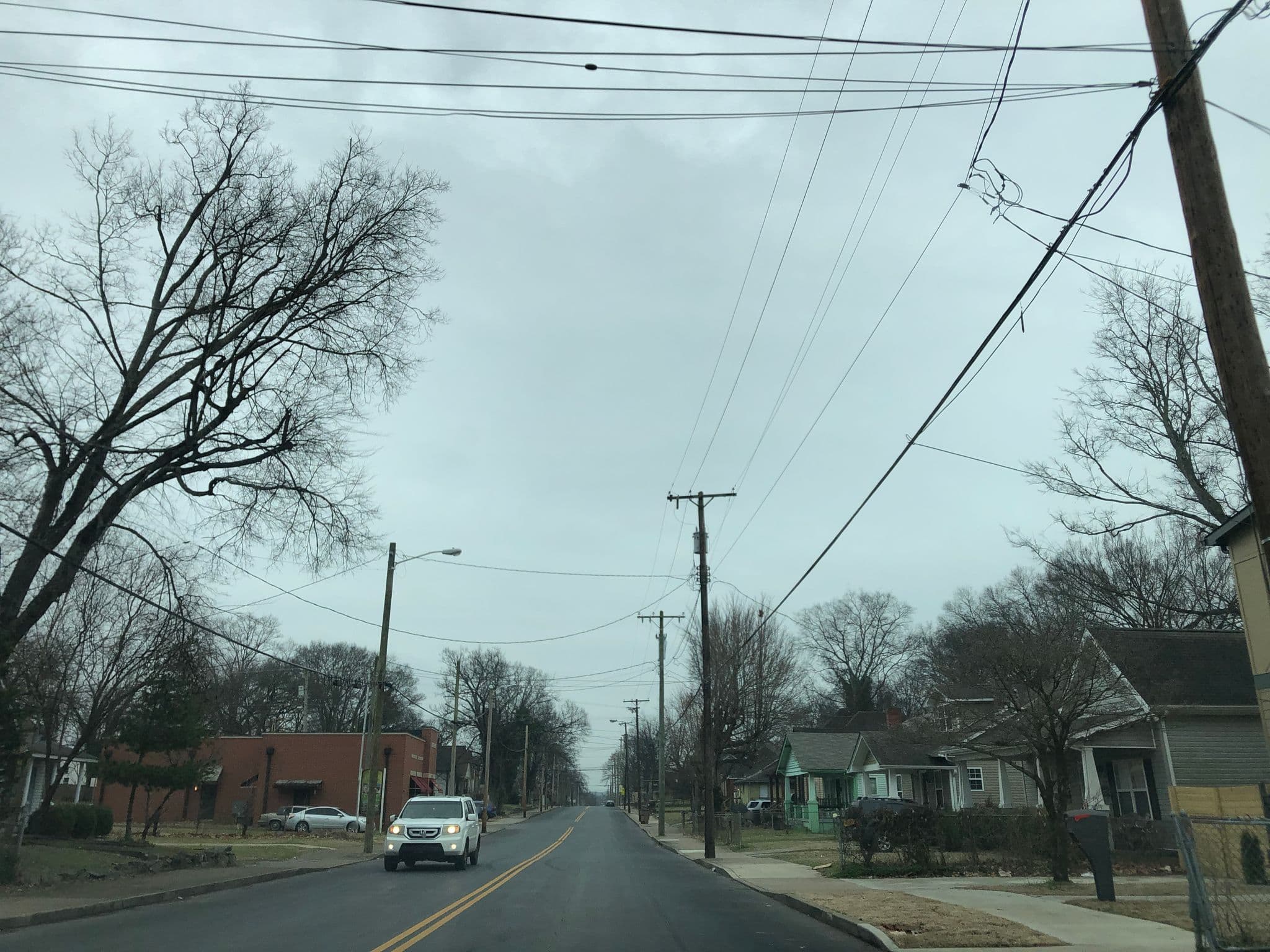 Street view near Rooftop Airbnb East NV, Nashville — © maxmartilik (CC BY-SA · Mapillary)