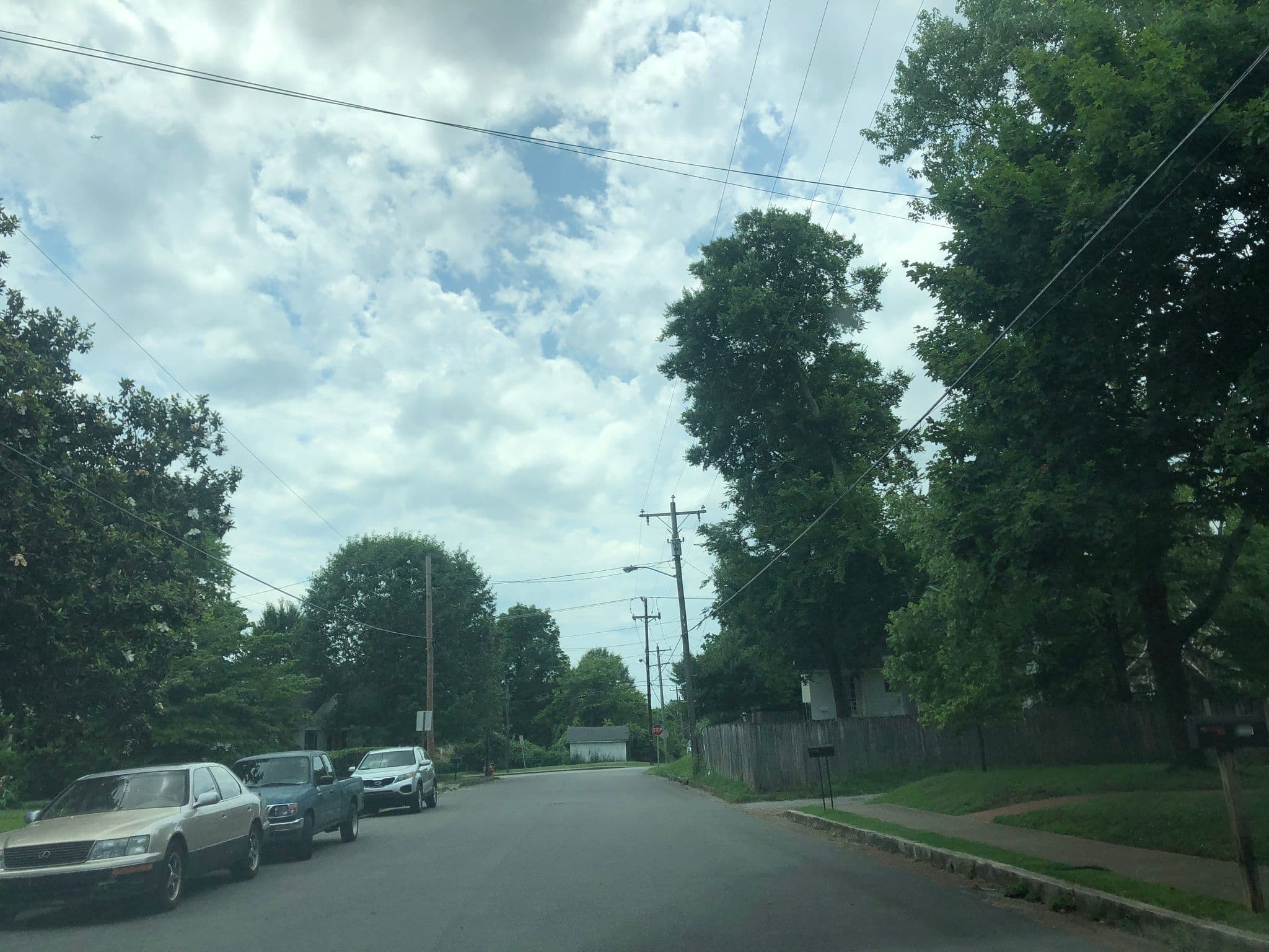 Street view near The Nashville Cottage, Nashville — © maxmartilik (CC BY-SA · Mapillary)