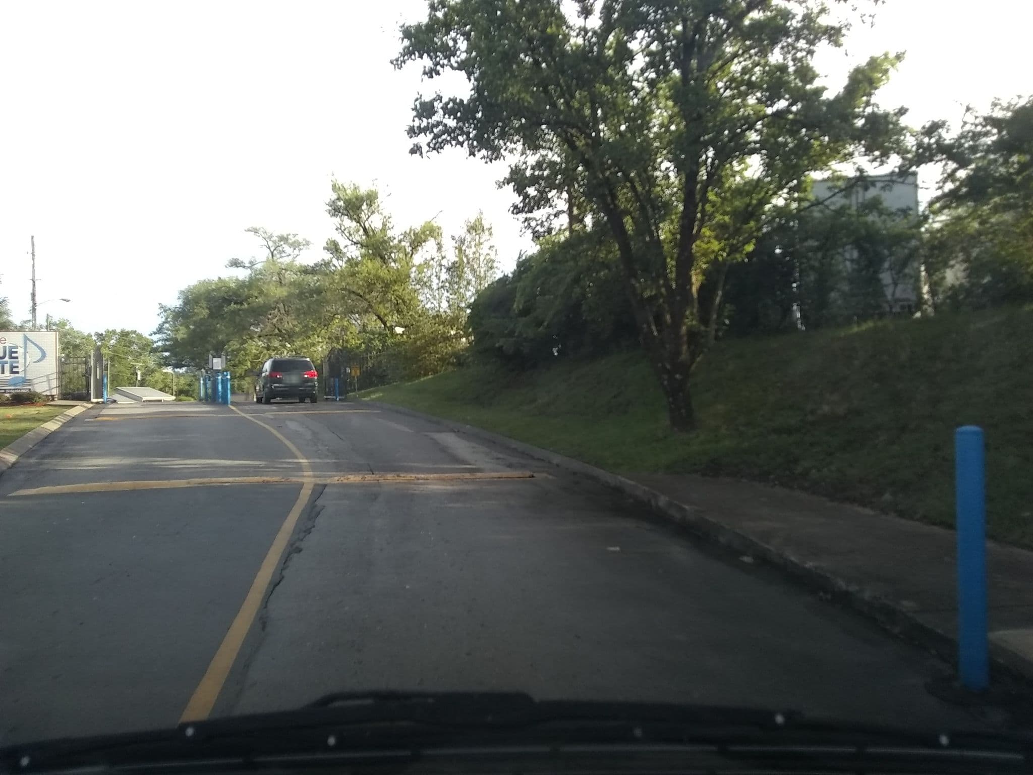 Street view near Roach House Inn, Nashville — © nikkigray (CC BY-SA · Mapillary)